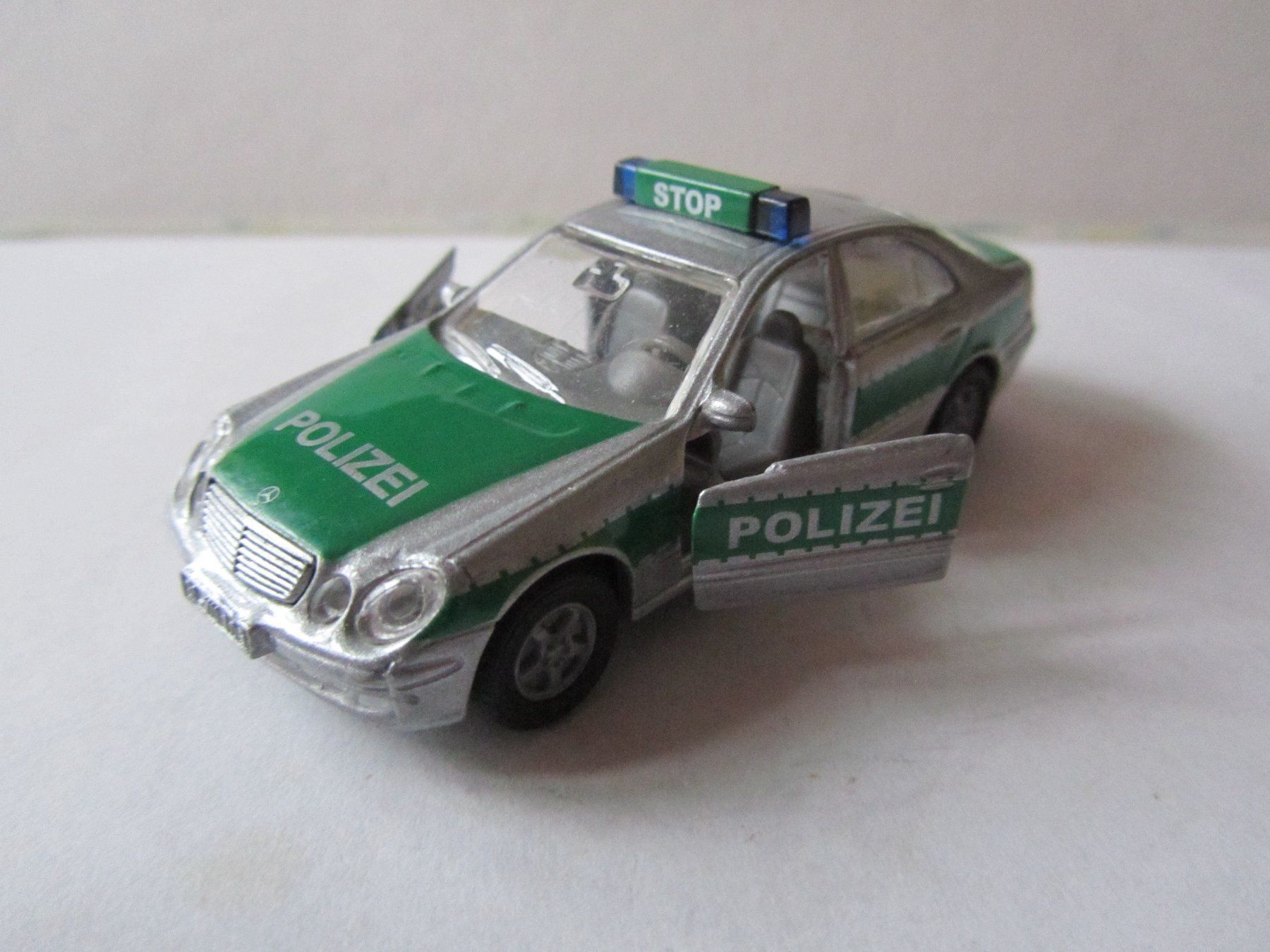 Siku Modellini d'auto: Mercedes Benz E 500, Siku – Usato da Weiningen ZH venduto da dietsch57 7