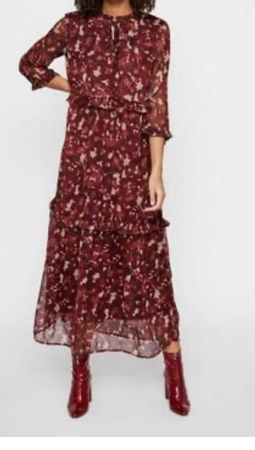 Elegantes Maxikleid von YAS, Grösse M, Herbst-Look!