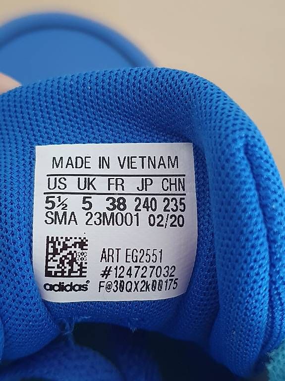 Scarpe per ragazzi: Adidas Schuhe Gr. 38 NEU – Nuovo e nell'imballaggio originale da St. Gallen venduto da misterio 4