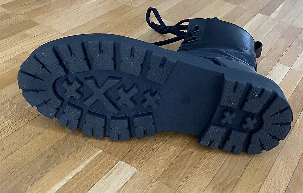 Scarpe da donna: Boots von Marco Tozzi – Usato da Niederrohrdorf venduto da yvonne13 4