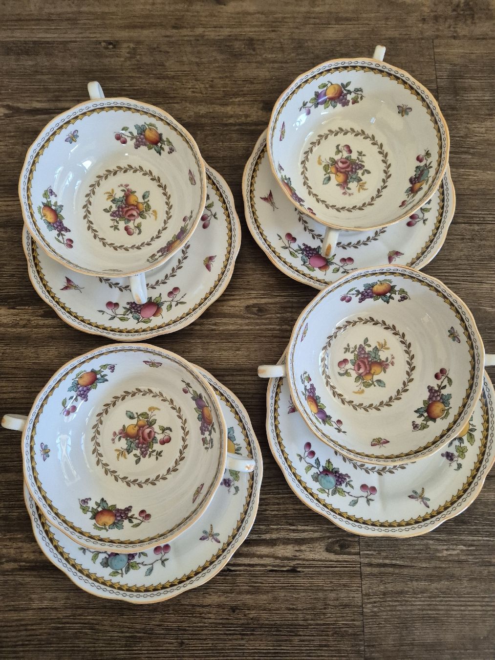 Spode Teller: Suppentassen mit Untertassen, Spode England, Bone China – Gebraucht aus Eschlikon TG von zuzanka80