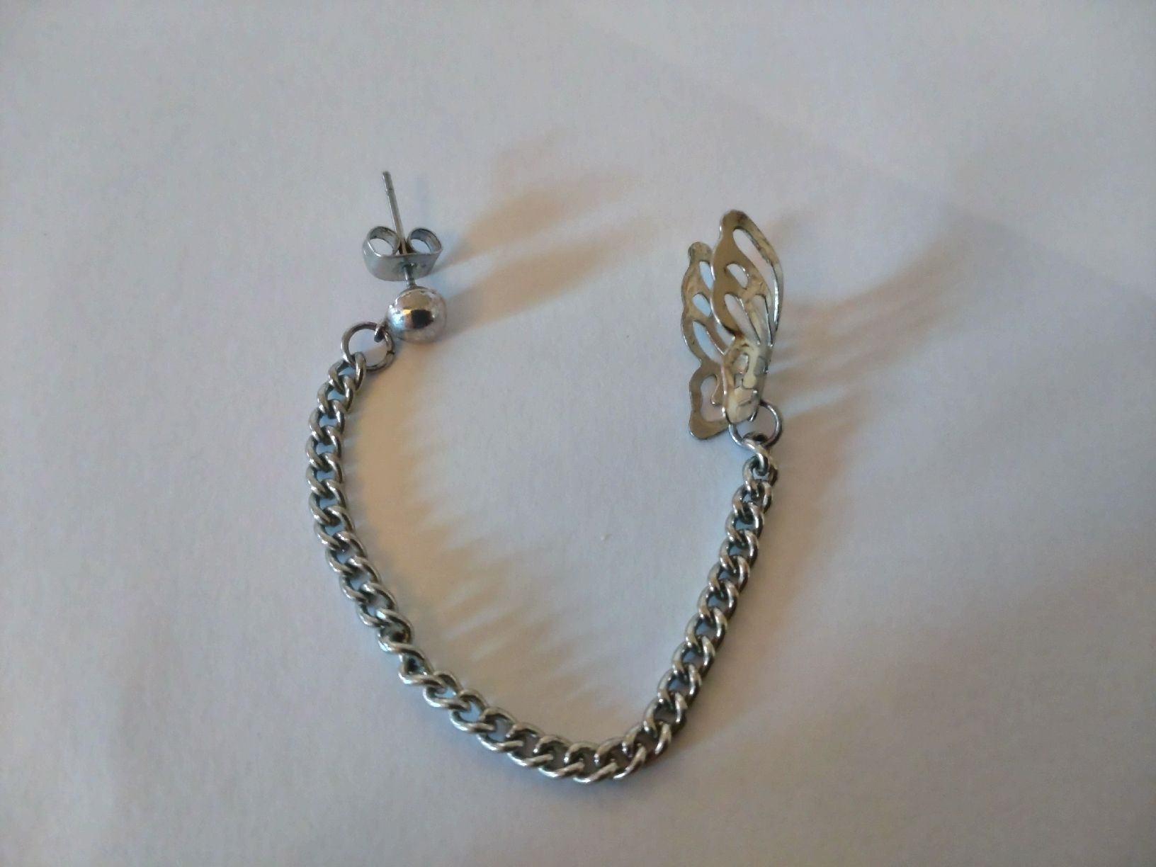 Boucles d'oreille: Ohrstecker mit Schmetterling – Neuf (Voir description) à Brügg BE par Meui_Zouberding 1