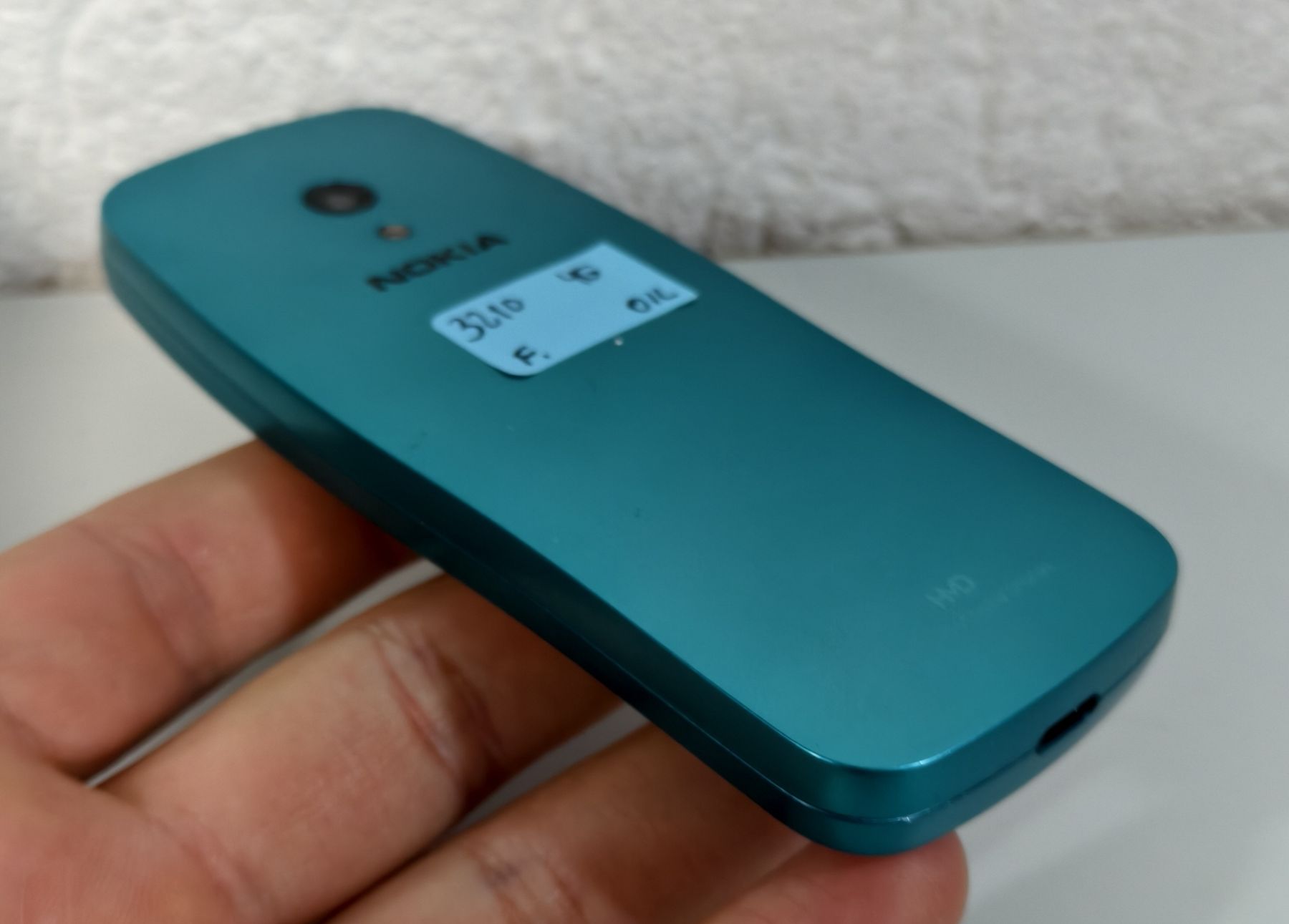 Nokia Telefoni cellulari / Smartphones: Nokia 3210 4G türkis – Usato da Ehrendingen venduto da Rocky985 2