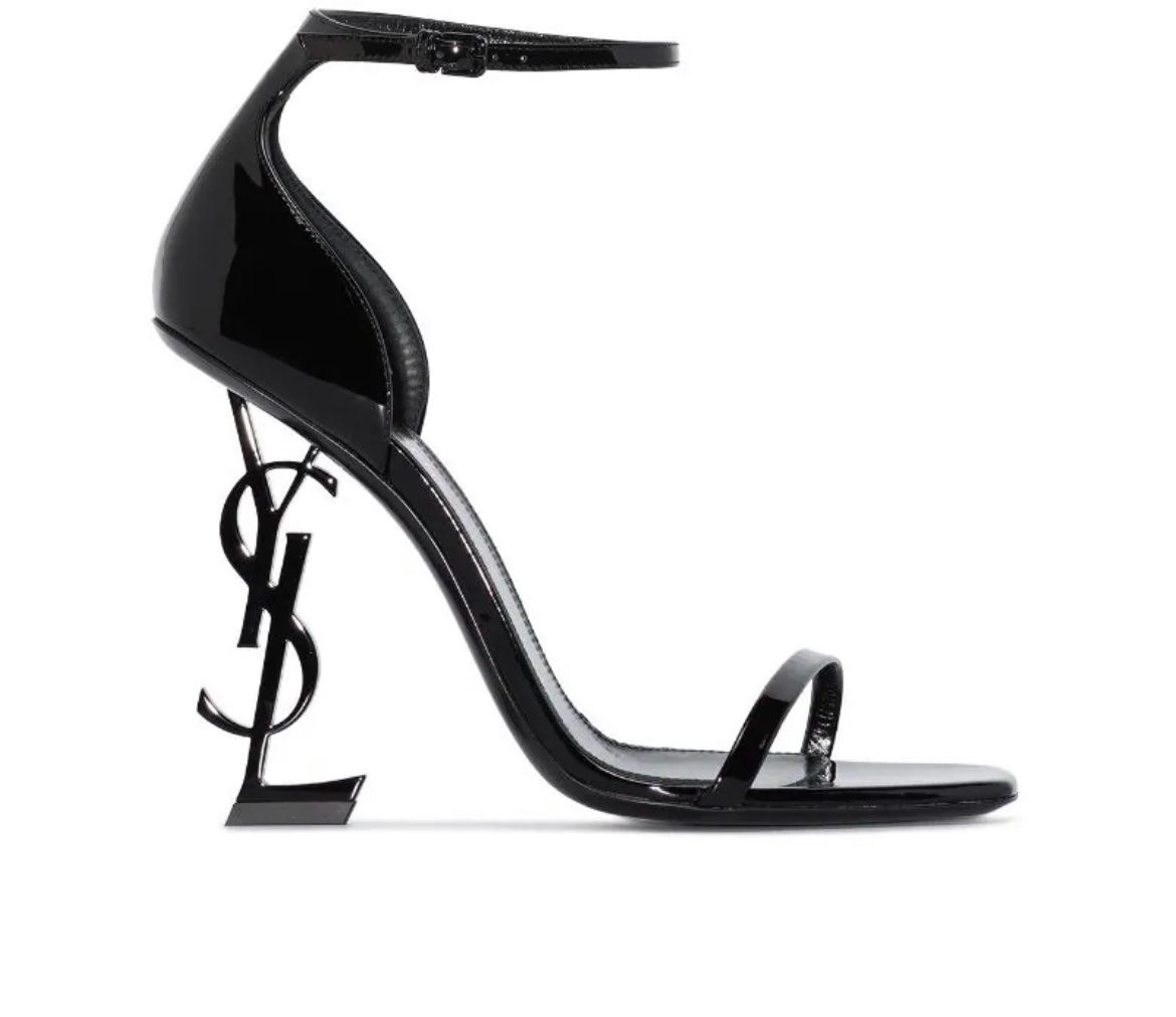 Saint Laurent Scarpe da donna: Saint Laurent Opyum Sandalen 110mm – Usato da Untereggen venduto da kat_tr9d
