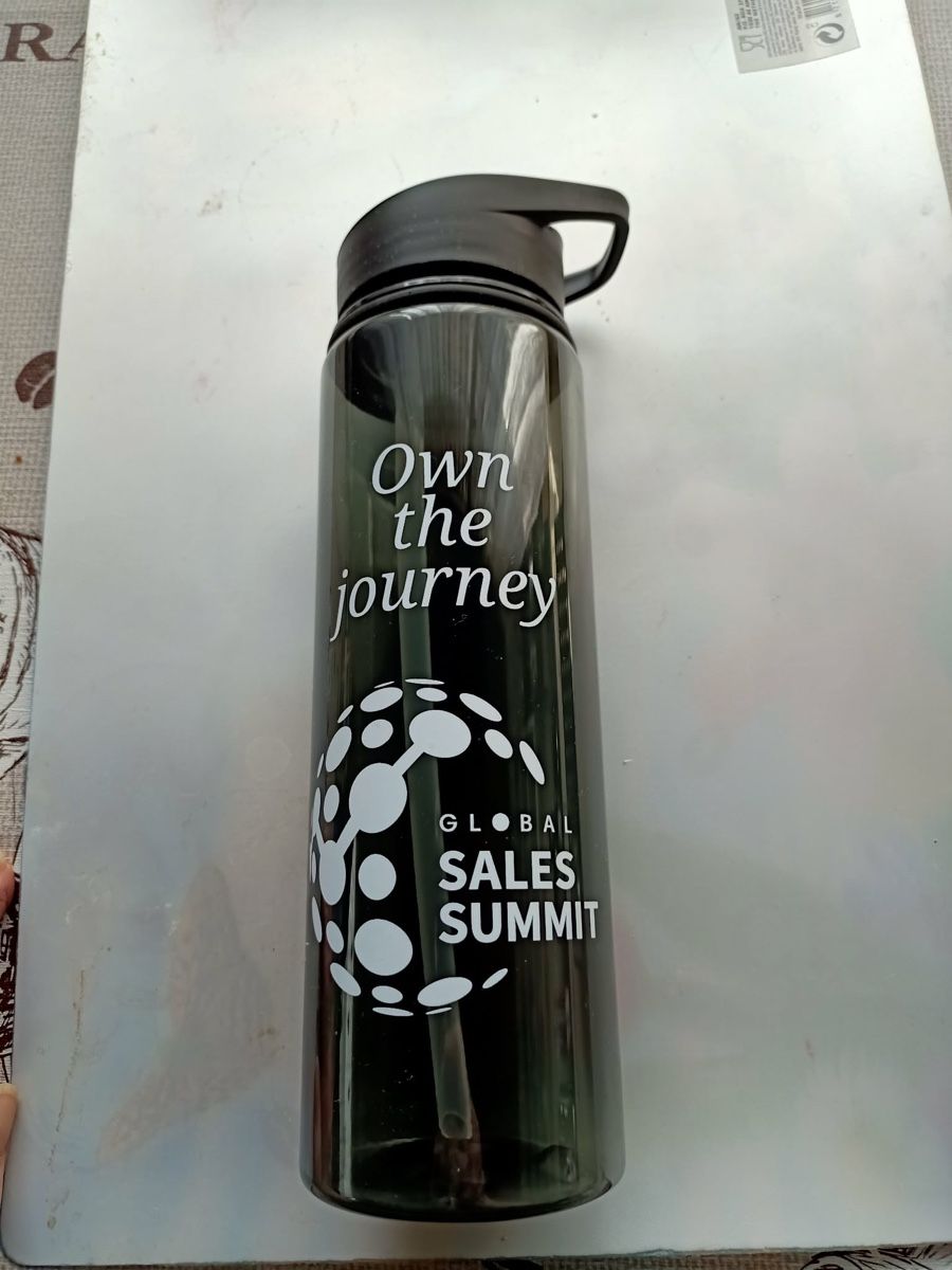 Borracce & Thermos: Schwarze Trinkflasche "Own the journey" – Nuovo (secondo la descrizione) da Wangen b. Olten venduto da MOMO80