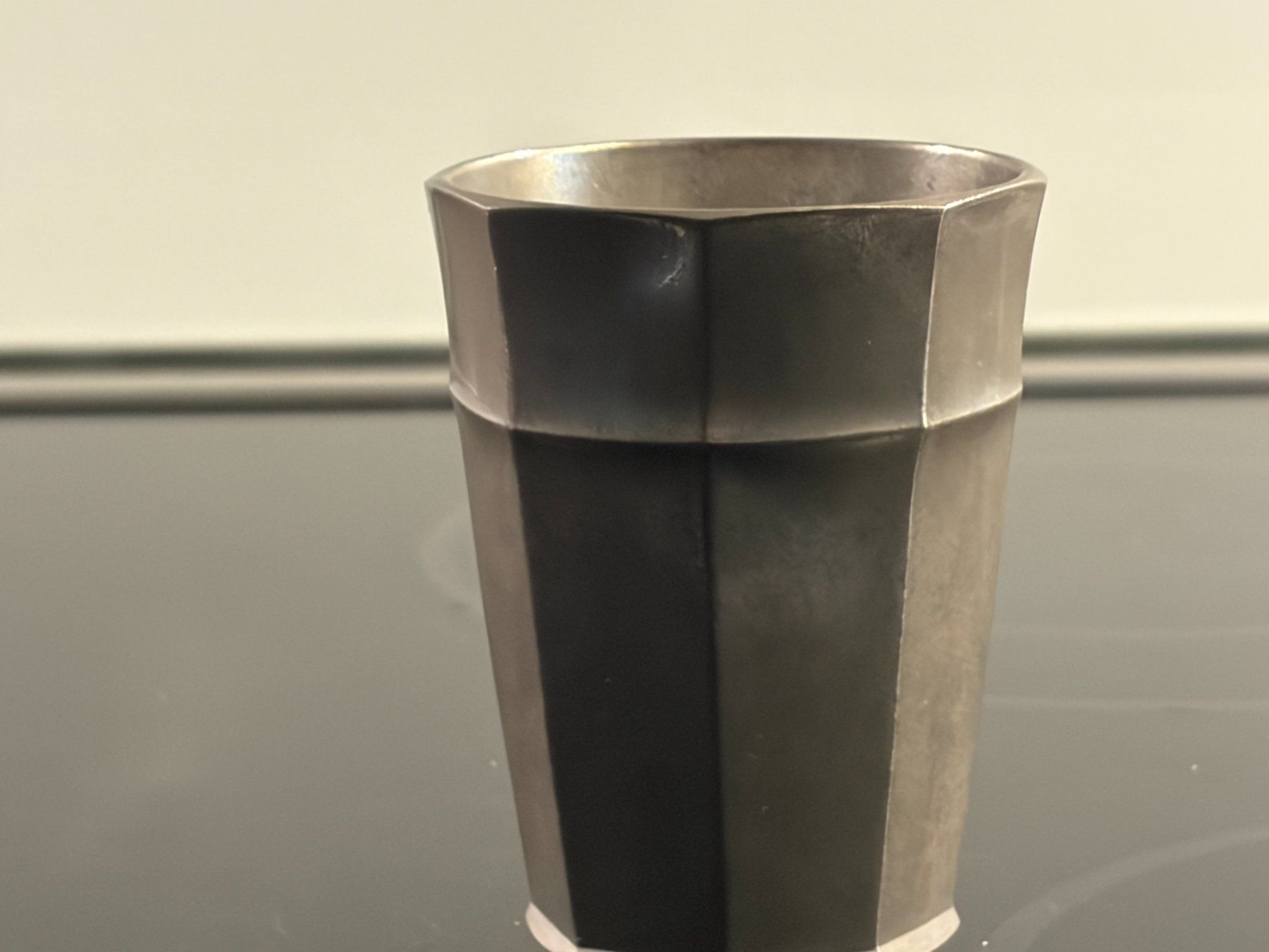Geschirrsets: Zinnbecher achteckig Sigg – Gebraucht aus Zürich von sru_6zc8 1