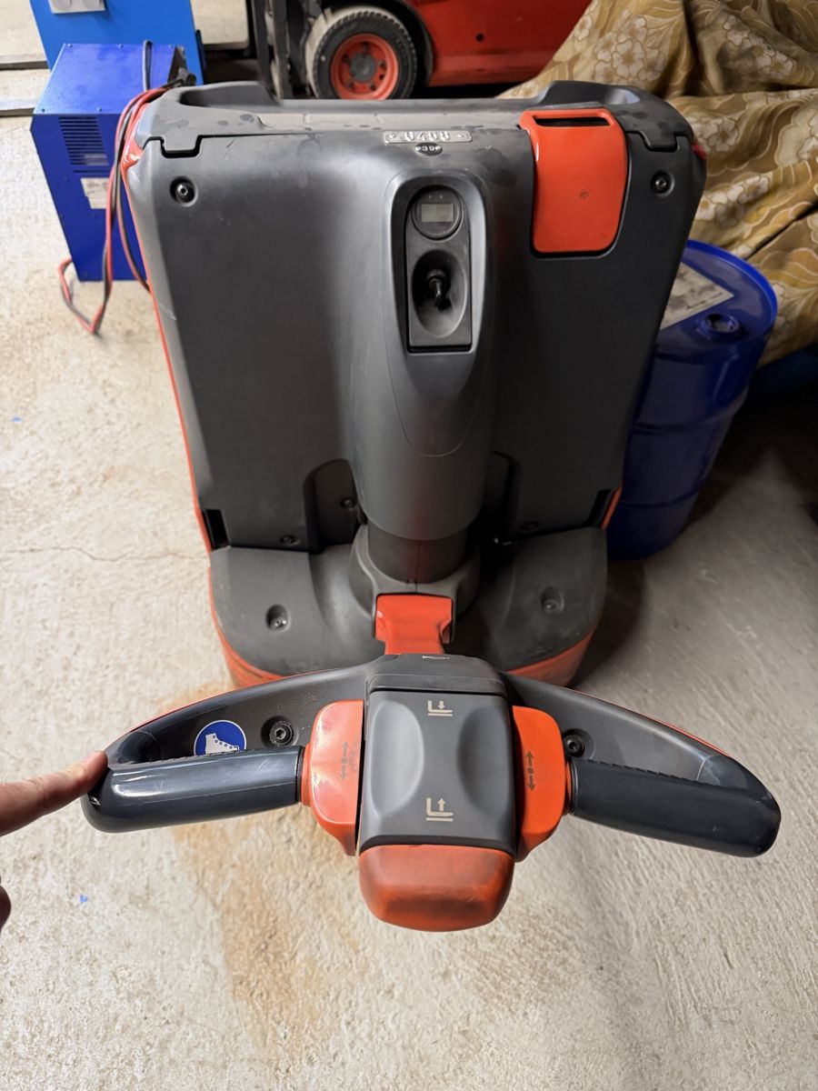 Linde Carrelli elevatori e a forche: Linde T18 Ameise – Difettoso da Buchs SG venduto da cayenneturbo96 1
