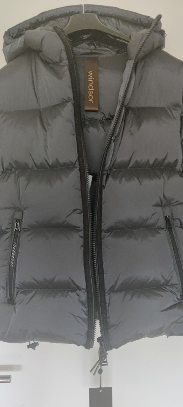 Windsor Giacche: Windsor DAUNEN-JACKE – Nuovo (secondo la descrizione) da Otelfingen venduto da SamsOutlet
