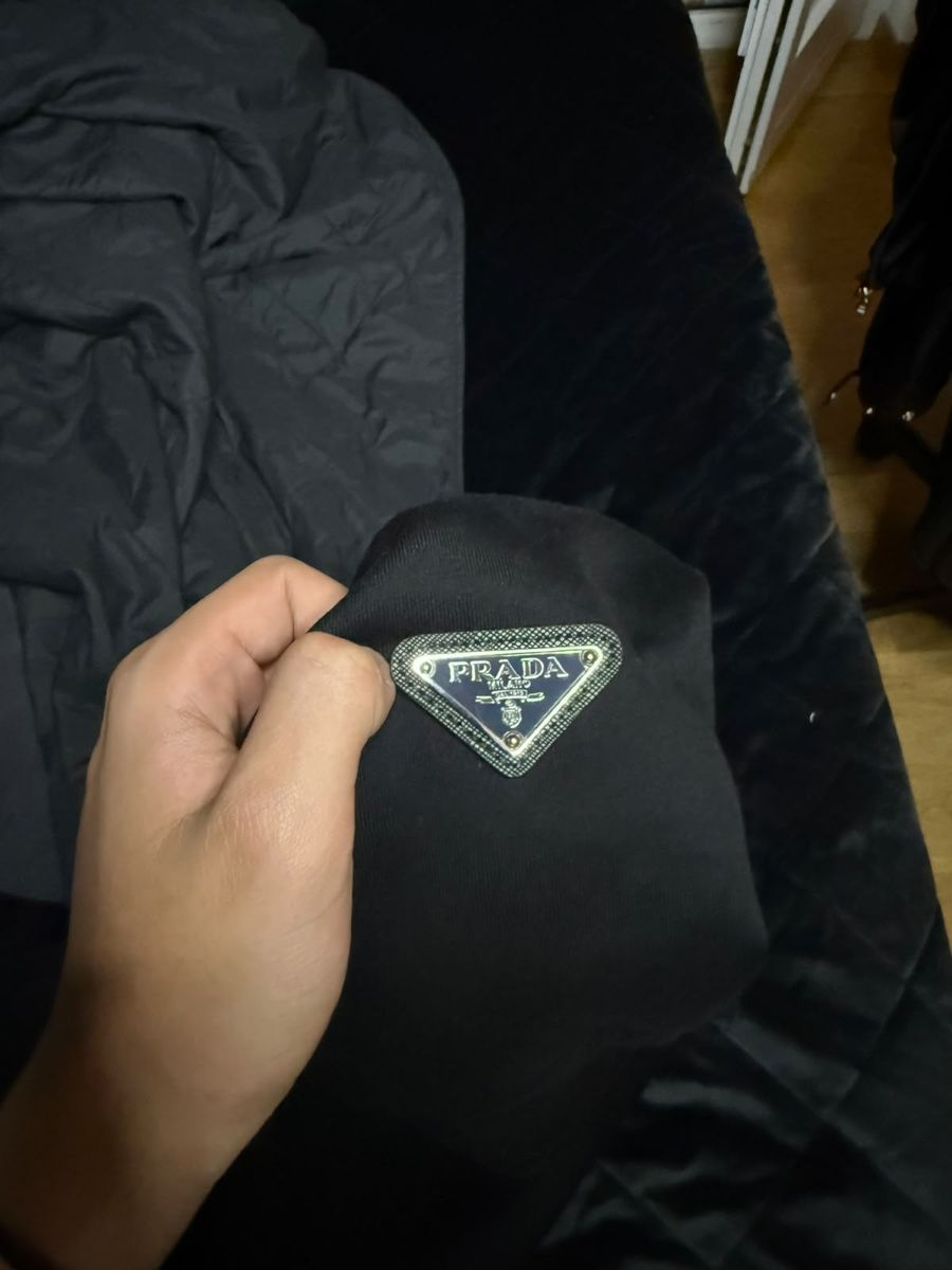 Prada Maglioni & Felpe: Prada Sport Crewneck  – Nuovo (secondo la descrizione) da Zollikerberg venduto da max_k8gv 2