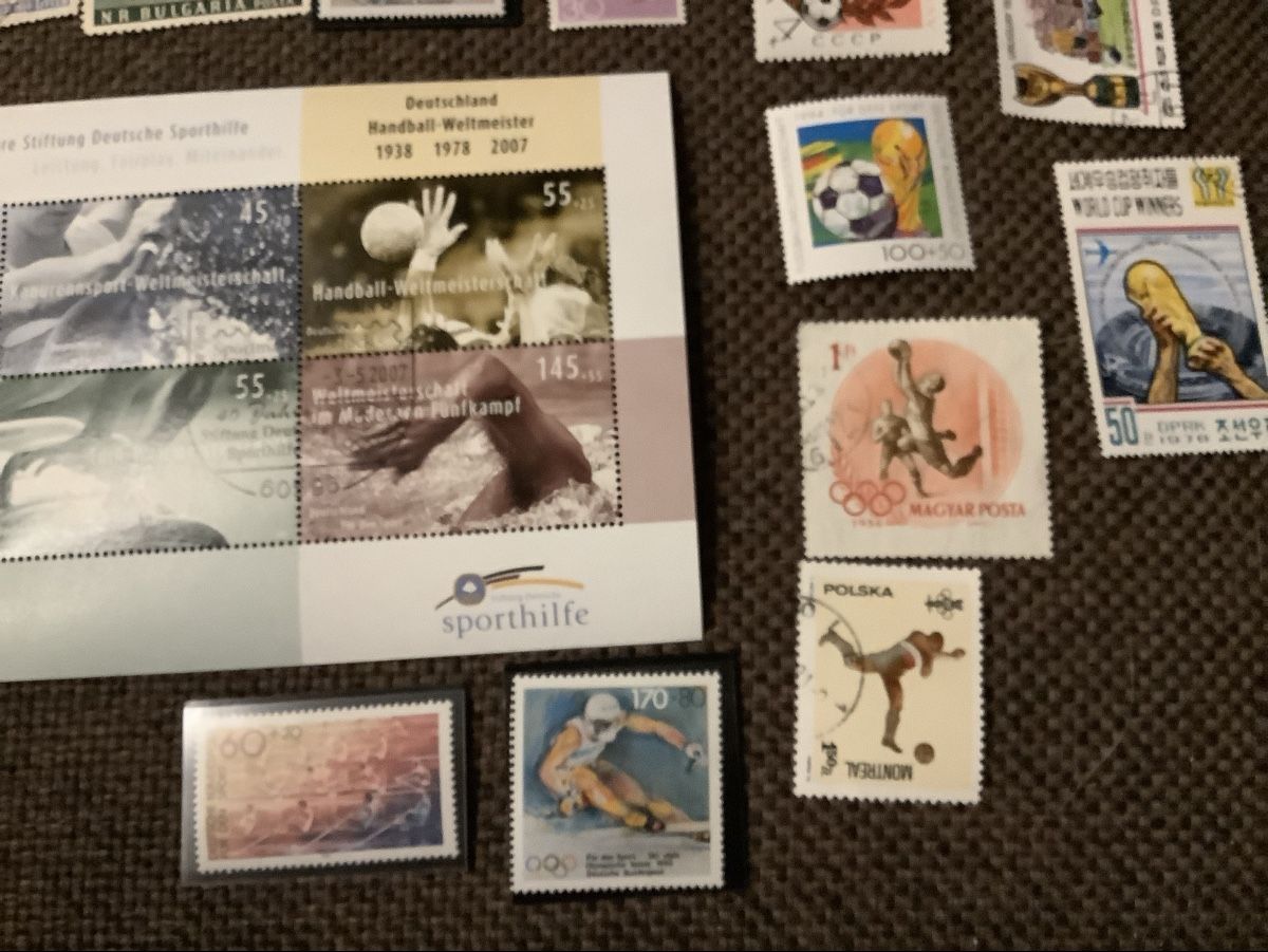 Tutti i francobolli: Sportbriefmarken mit Block, 1.— – Usato da Lufingen venduto da Rac0 3