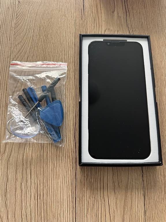 Handys / Smartphones: Ecran LCD iphone 13 Pro Max Incell – Gebraucht aus Zürich von dada9393