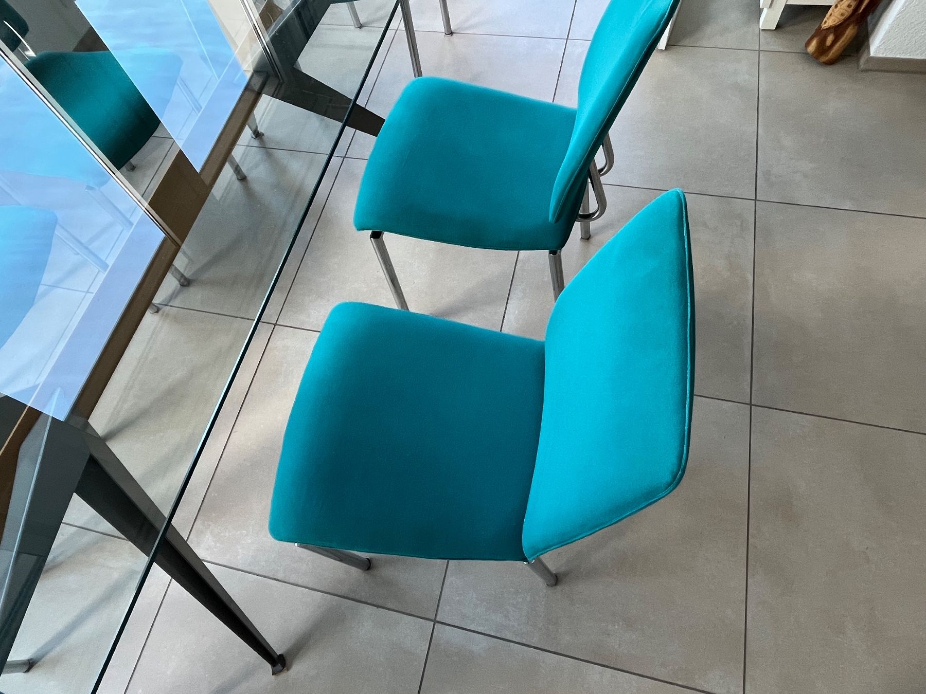 Tischgruppe: Table en verre et 6 chaises – Gebraucht aus Zürich von lou_6x9b 3