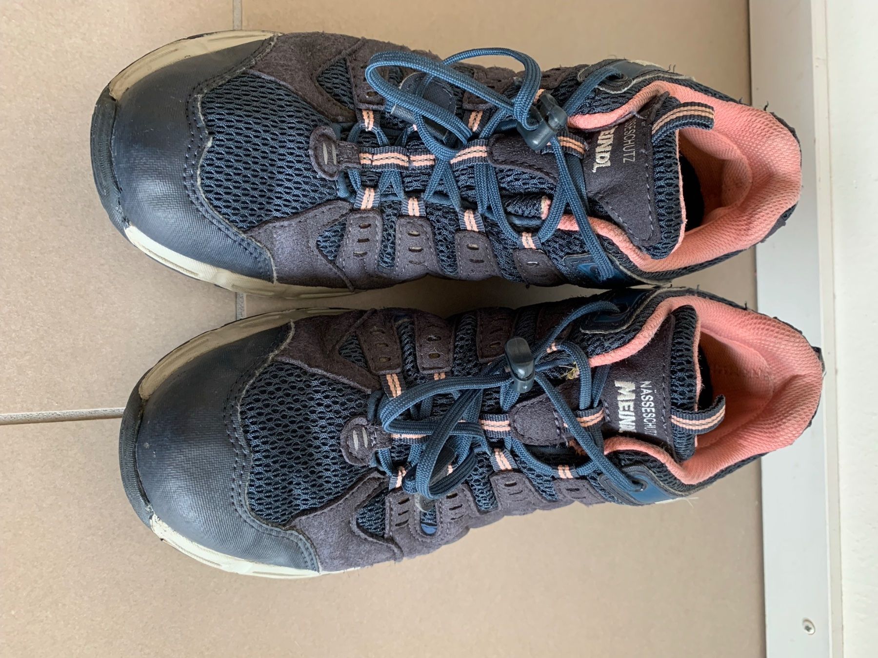 Meindl Scarpe per ragazze: Meindl Trekkingschuhe Junior Gr. 39 – Usato da Zürich venduto da misterpillar 6