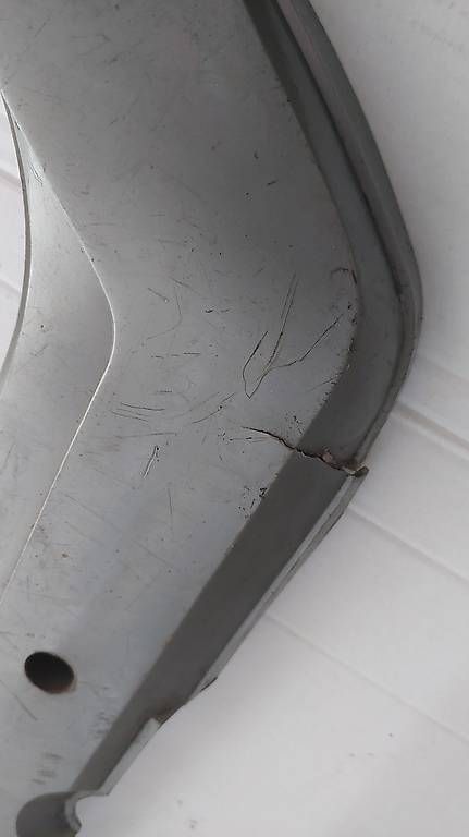 Piaggio Ciclomotori: Seitenverkleidung Piaggio Ciao, grau, gebraucht – Usato da Dagmersellen venduto da Enno777 2