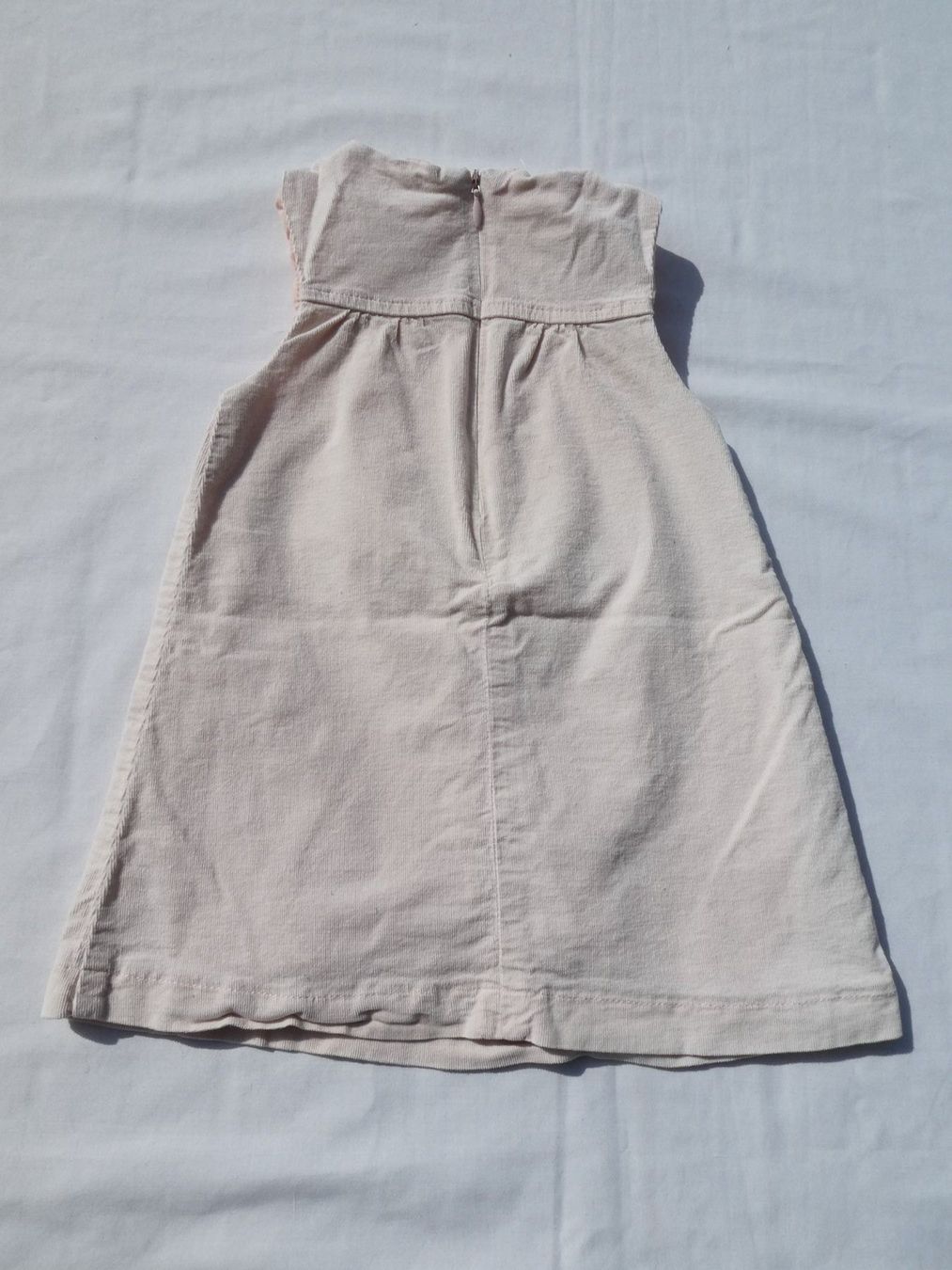 Vestiti & Gonne: Festliches Kleidchen, feiner Cord, Gr. 86 – Usato da Gattikon venduto da kaandooh 2