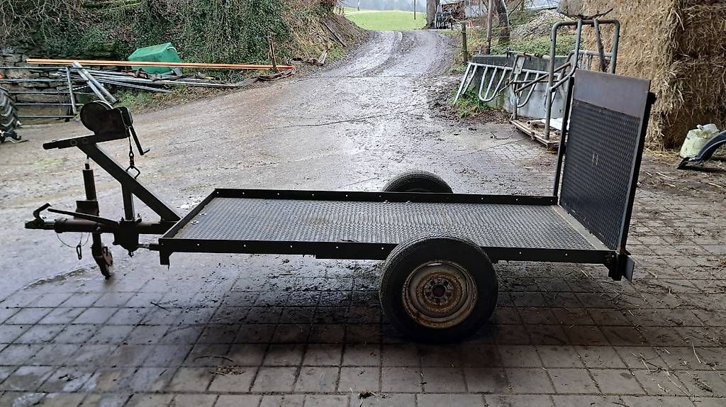 Rimorchi: Anhänger mit Seilwinde Motormäherwagen – Usato da Rohrbachgraben venduto da TL100A1996 4