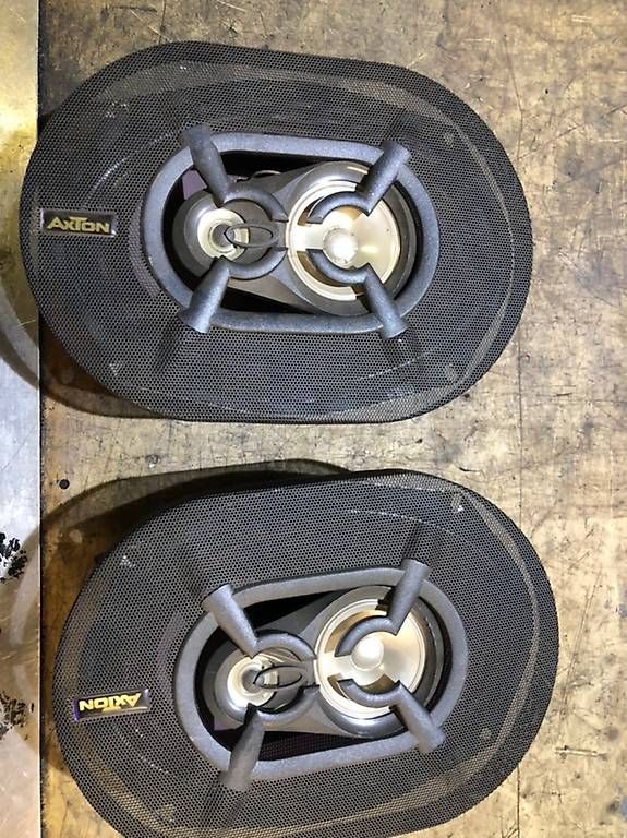 Casse acustiche: Axton 3 weg Lautsprecher Car hifi – Usato da Schönenwerd venduto da Tschogoloco