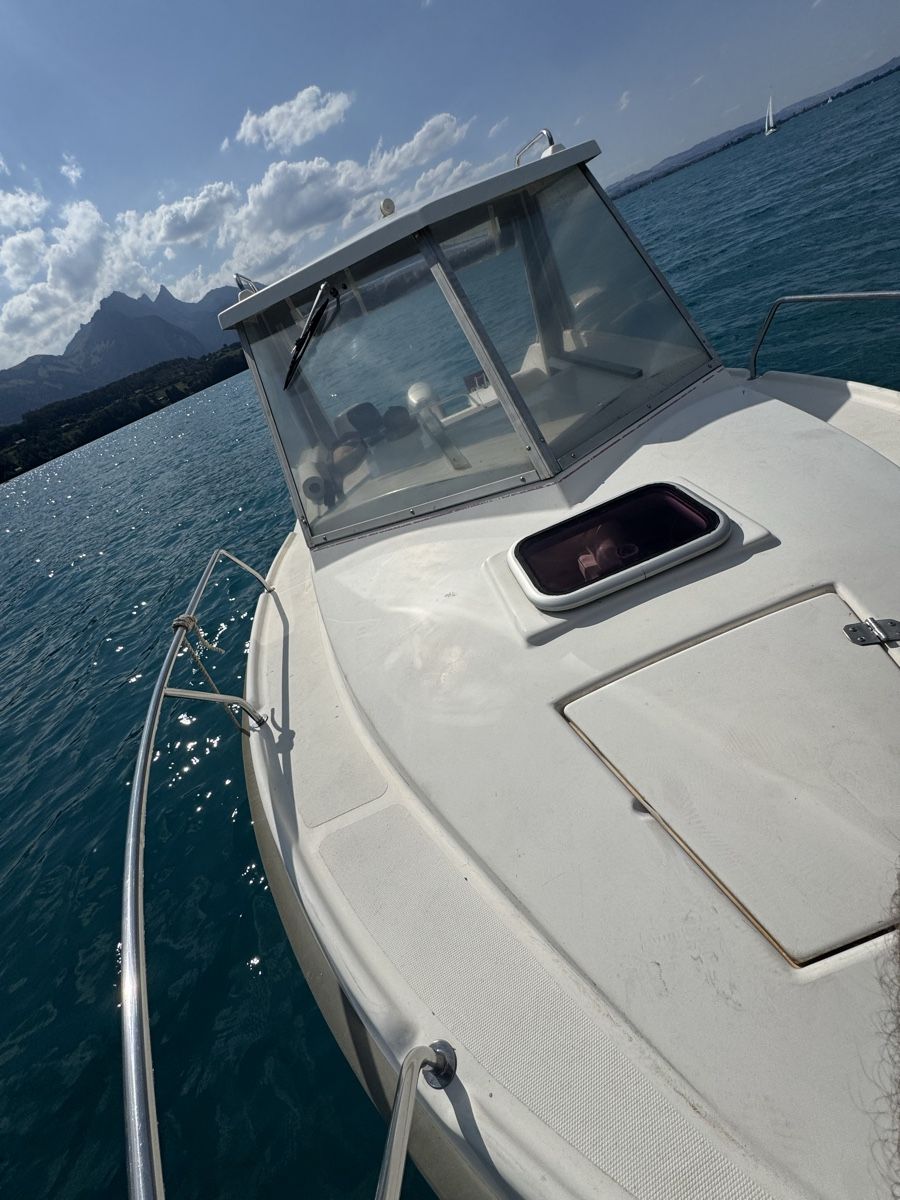 Boote: Motorboot  – Gebraucht aus Boltigen von HugoEgli 4