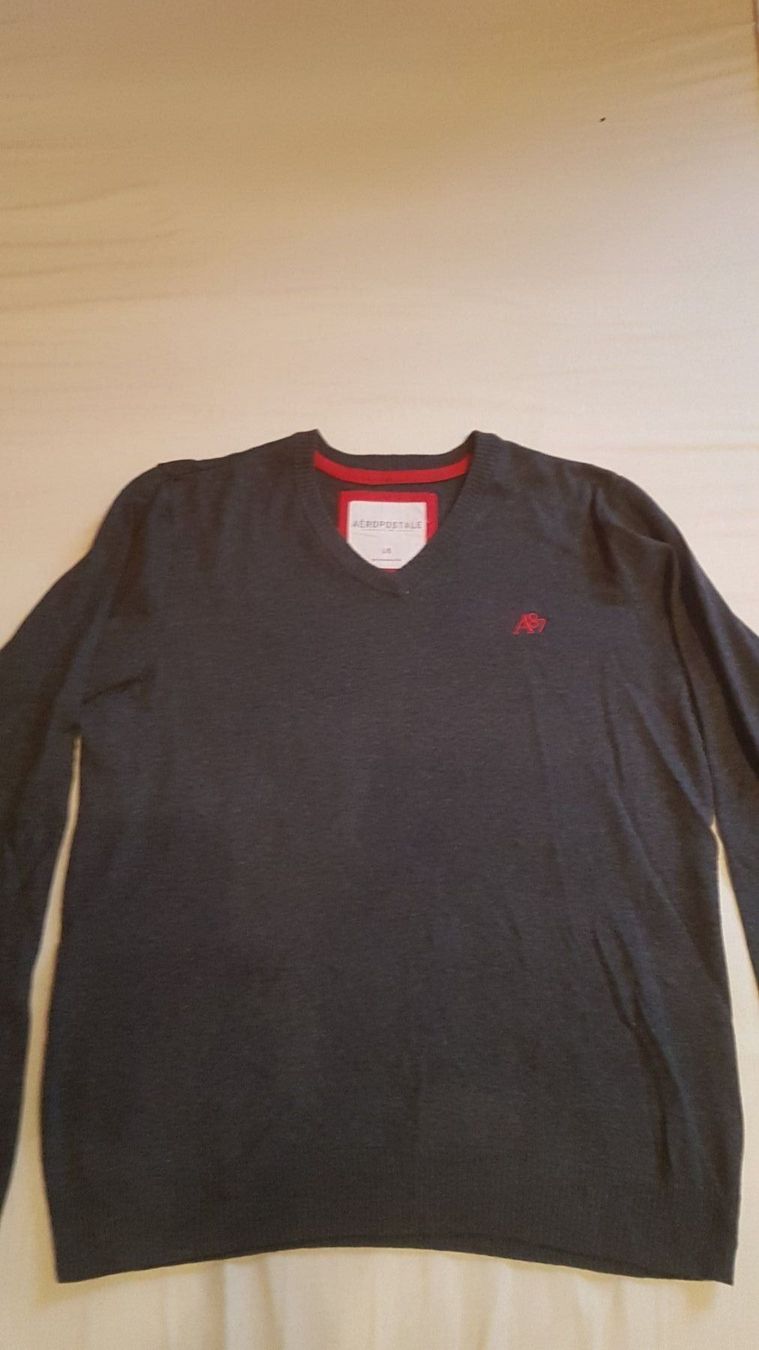 Pullover & Sweatshirts: Pull gris grandeur L/G marque Aéropostale – Gebraucht aus Villiers von san_jn5w