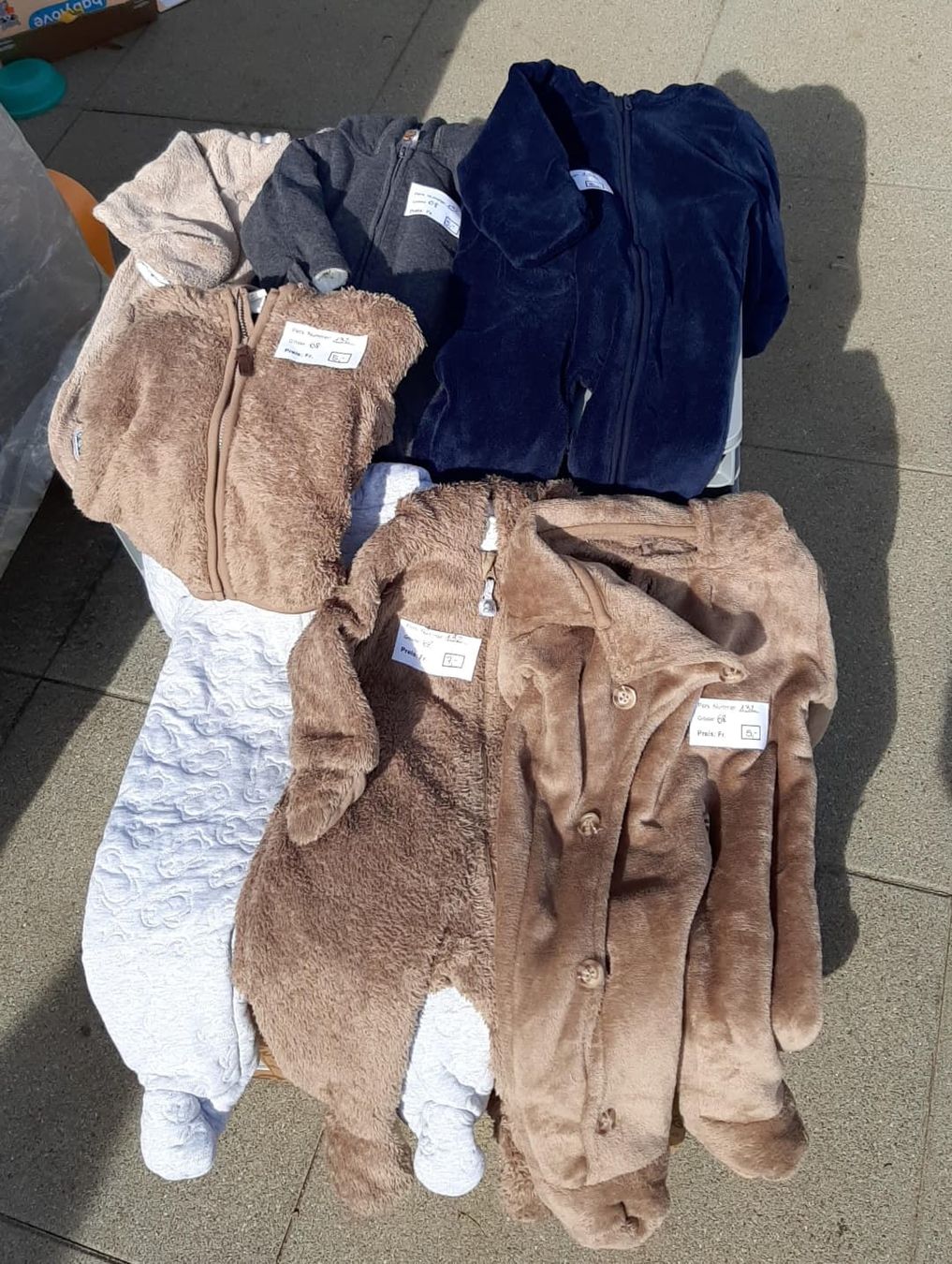 Kleiderpakete: Set aus warmen Anzügen Gr 68 – Gebraucht aus Unterwasser von cla_ttg6