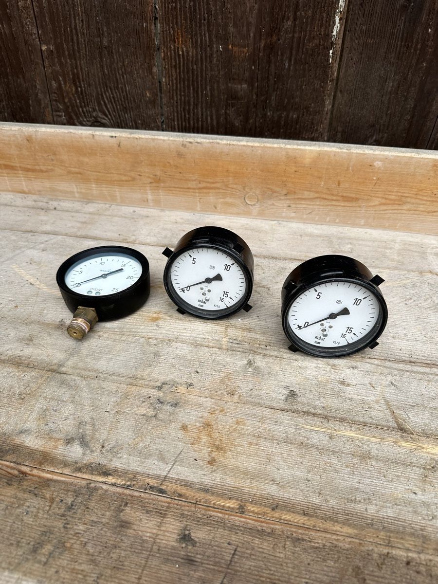 Mesurer: 3 Manometer – D'occasion à Villmergen par Bezdupe