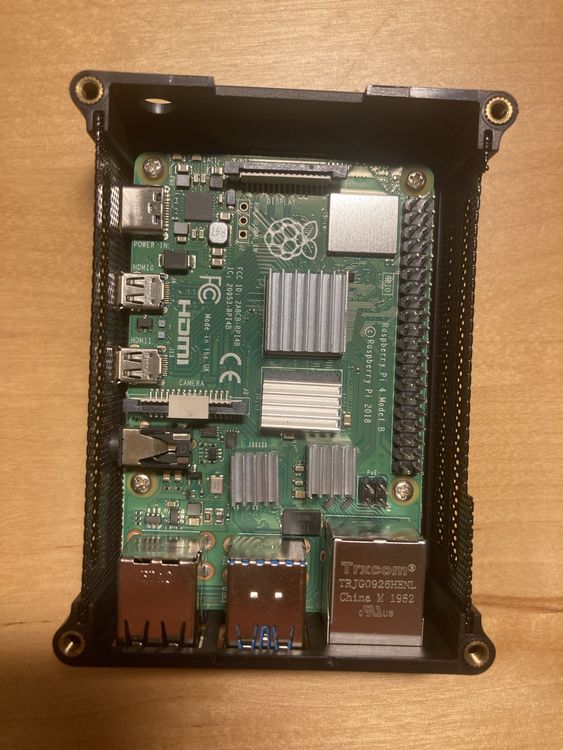 Raspberry Pi 4 Kit 4GB | Kaufen auf Ricardo