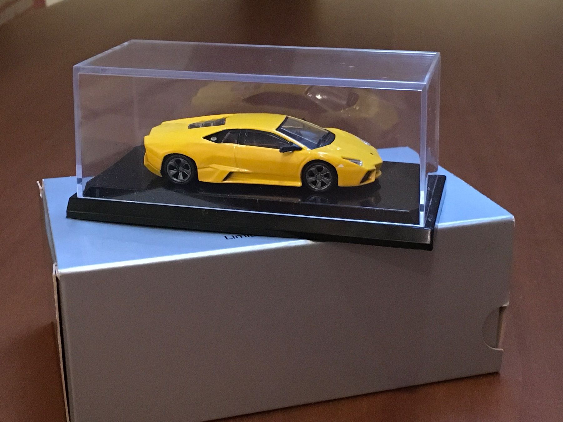 Lamborghini Modellini d'auto: Lamborghini Reventon 1/64 no Mini GT – Nuovo (secondo la descrizione) da Wohlen AG venduto da PrivatSammlung 1