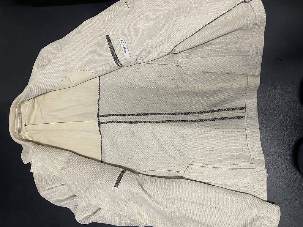 Mango Lotti di vestiti: Mango , Hilfiger Hemd und Blazer – Usato da Laufen venduto da car_2fnm 3