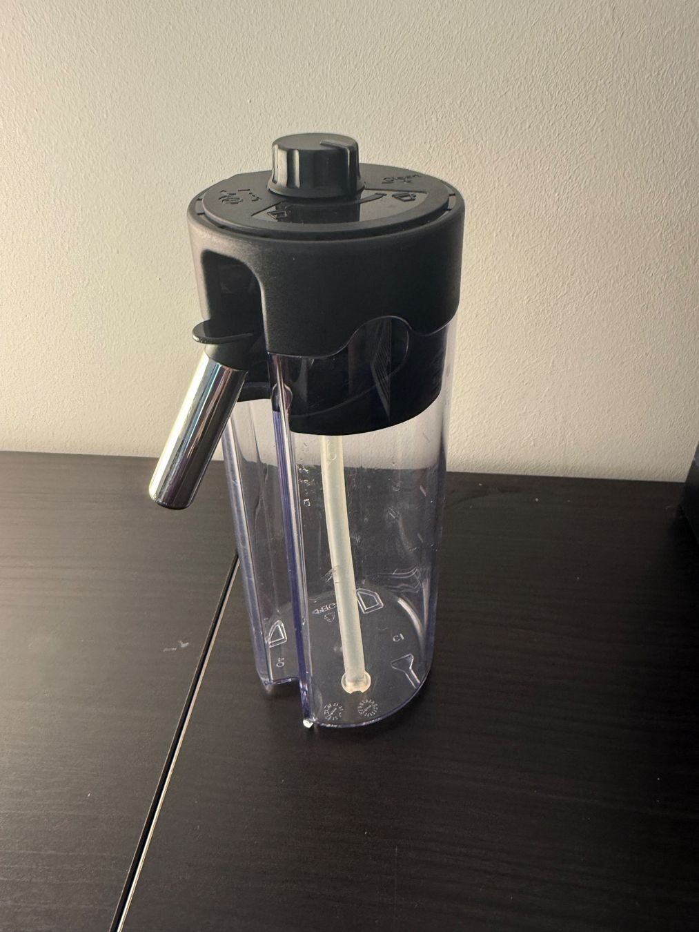 De'Longhi Machines à café & Machines à expresso: DELONGHI Lattissima Pro Nespresso – D'occasion à Zürich par moowhooper 4