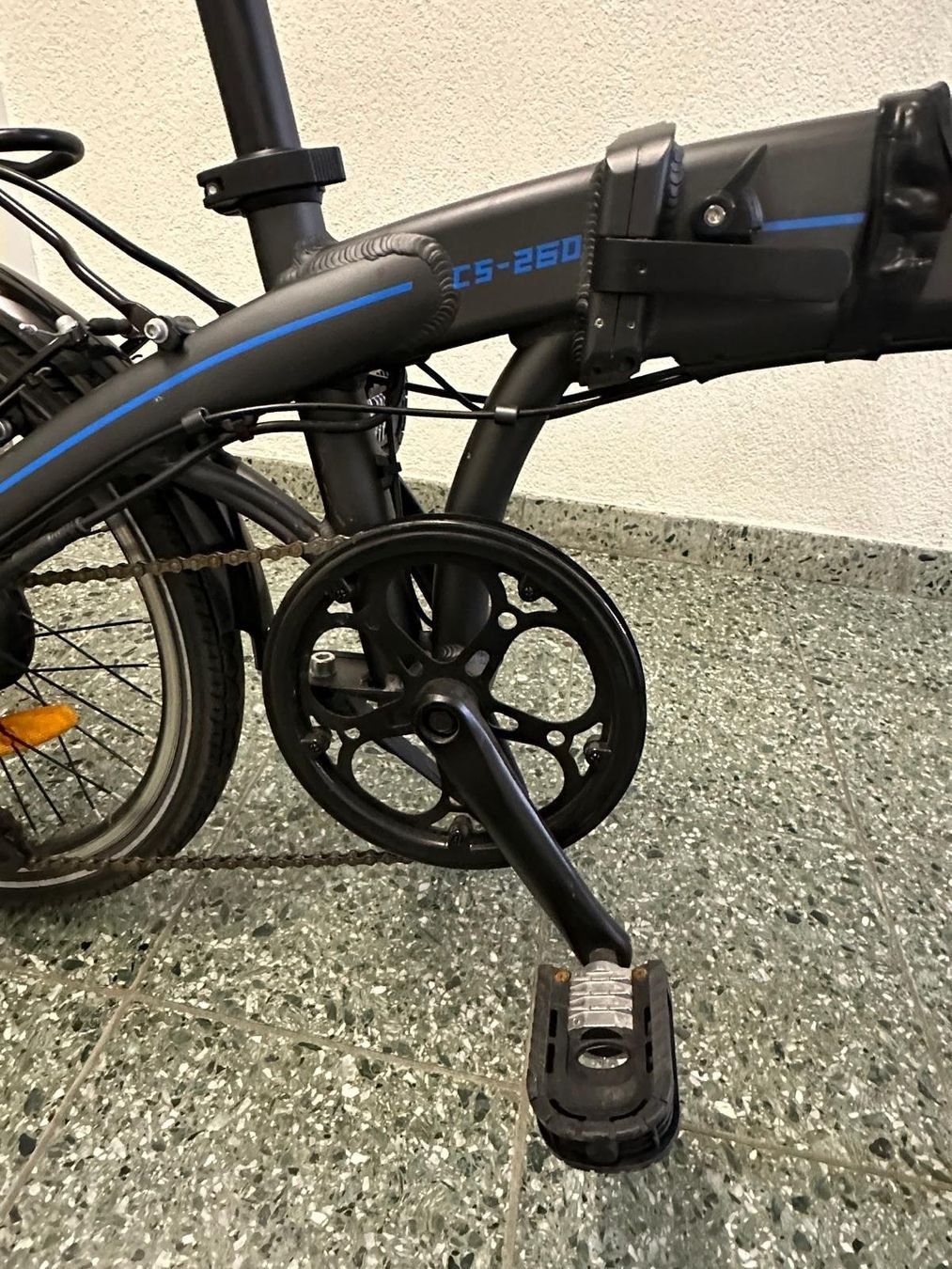 Totem Biciclette: Totem Elektrovelo Klappvelo – Usato da Wädenswil venduto da cet_gz6g 5