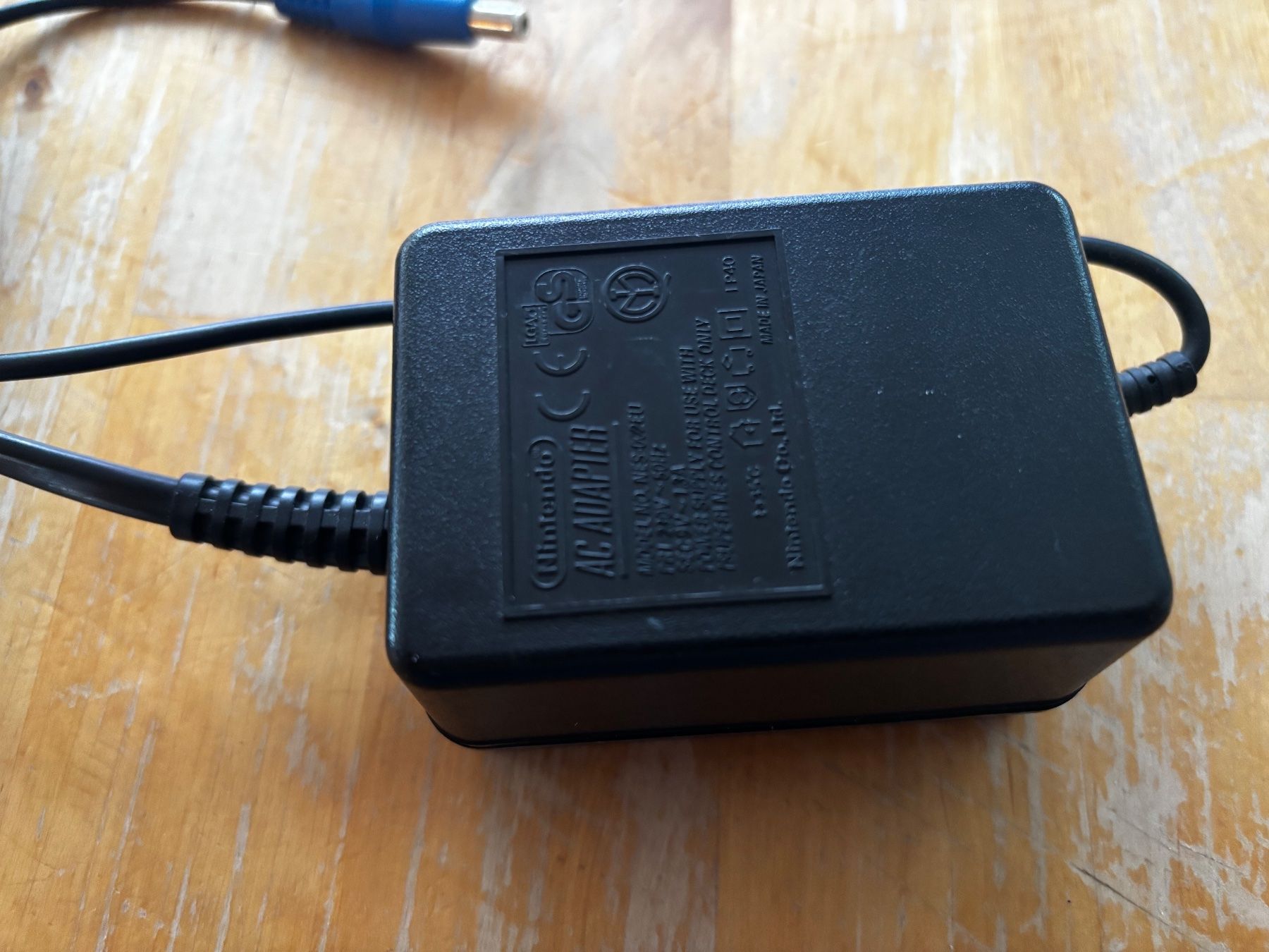 Nintendo Unità & Adattatore: Original NES Netzadapter (NES-002EU) – Usato da Frenkendorf venduto da gelbeZinnie 1