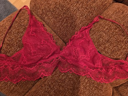 H&M Spitzen-Bralette rot Grösse 38 guter Zustand