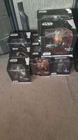 Lot de 38 figurines "Star wars" bust collection