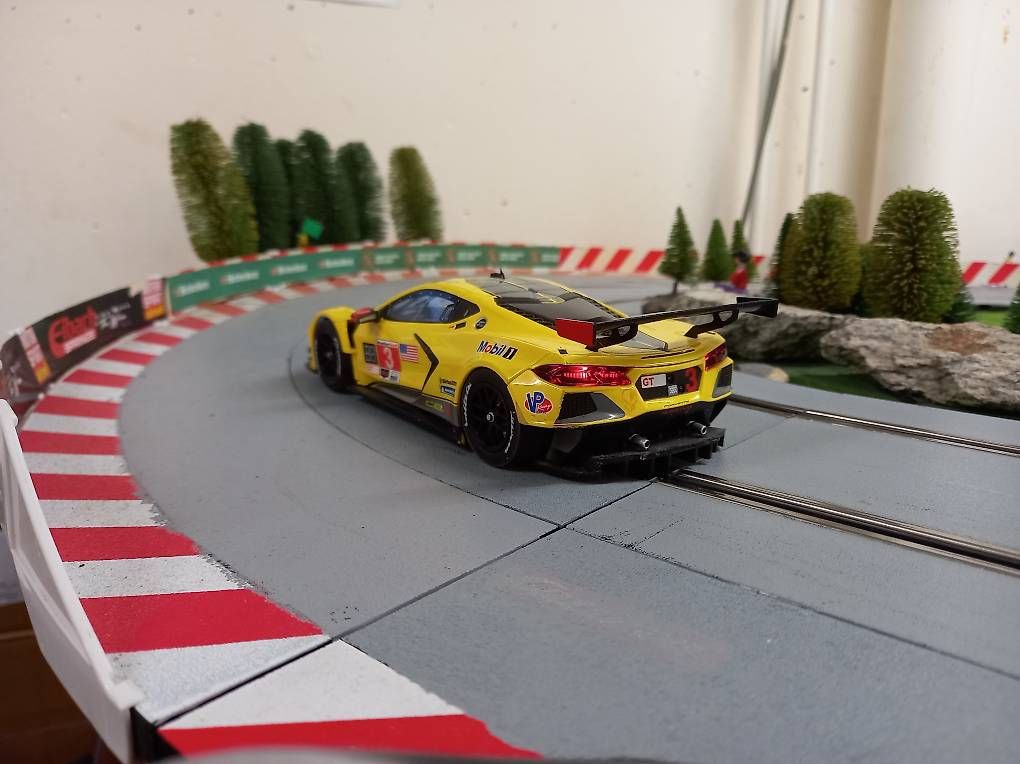 Carrera Piste: Carrera Digital 124 Chevrolet Corvette C8r – Usato da Langenthal venduto da noa_9wcy 2