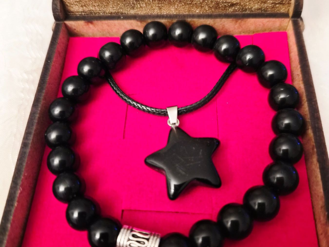 Bracelets: Onyx Edelstein Armband Elastisch mit Halskette – Neuf avec emballage d'origine à Dietikon par Eleda