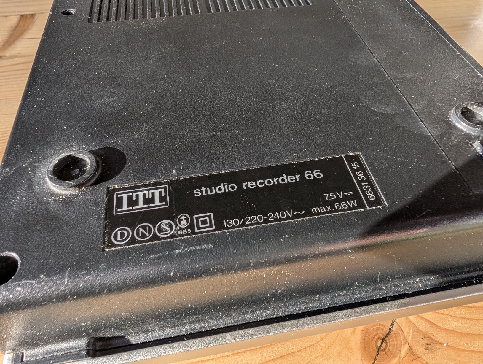 Registratori: ITT Studio Recorder 66 - Kassettenrekorder, super einfach. – Usato da Breitenbach venduto da Dribbel 4