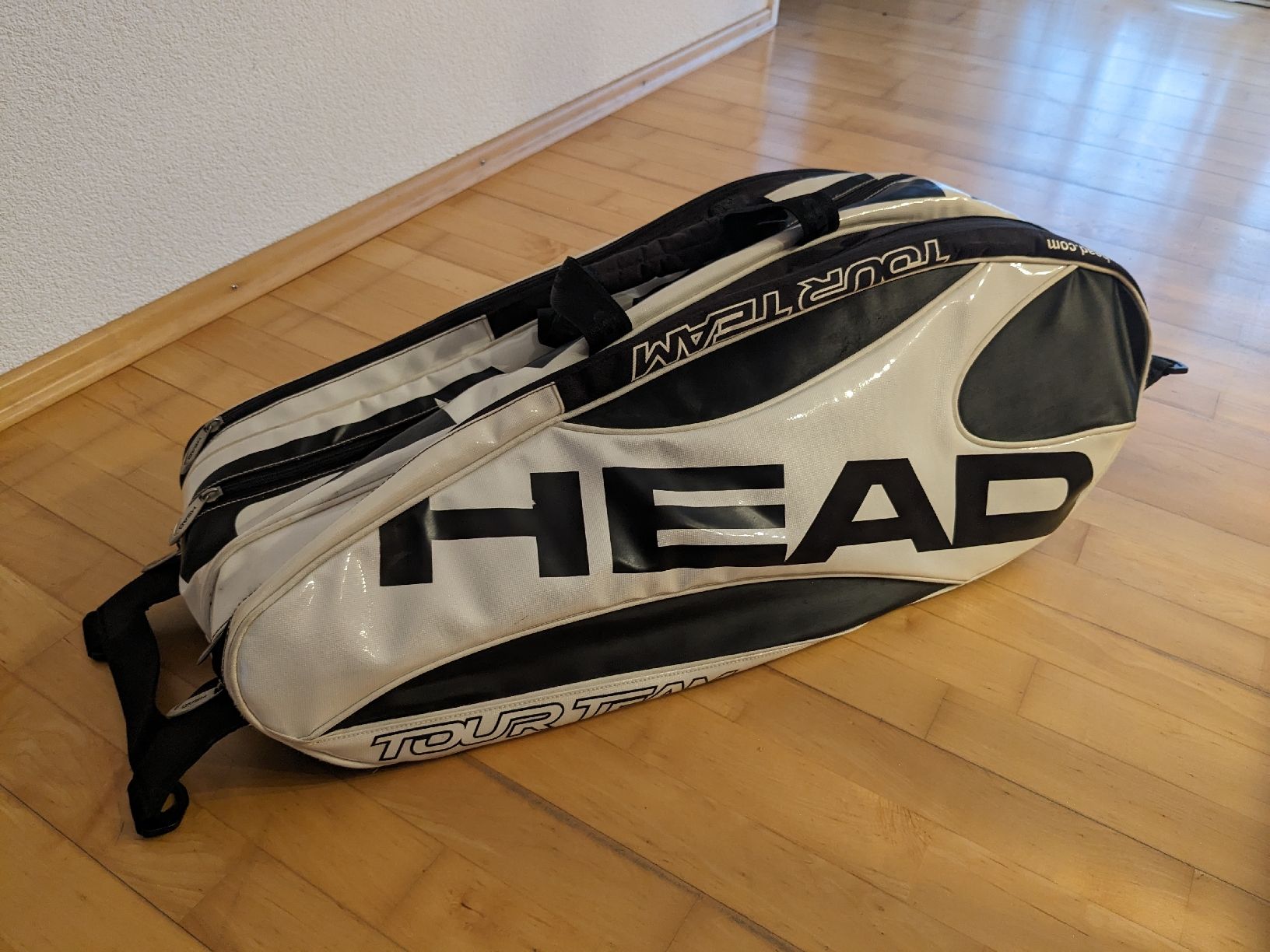 Head Taschen: Head Tennistasche – Gebraucht aus Wil SG von