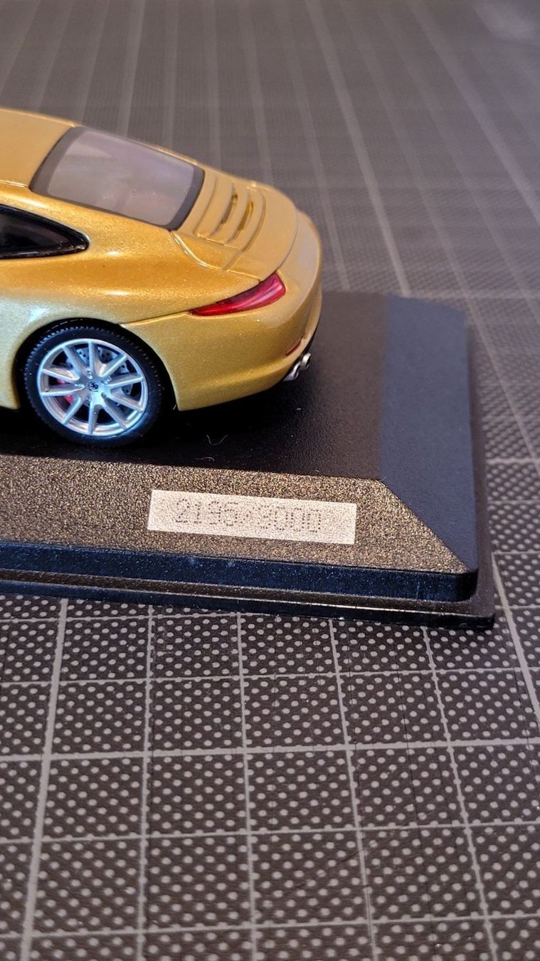 Porsche Modellini d'auto: Porsche 911 Carrera S – Nuovo e nell'imballaggio originale da Chézard-St-Martin venduto da AlPat-Collections 4