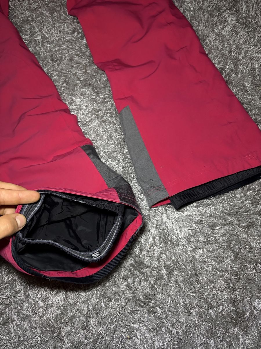 Salomon Hosen: Salomon Ski Pants Red Size S – Gebraucht aus Brislach von edu_t6pq 2