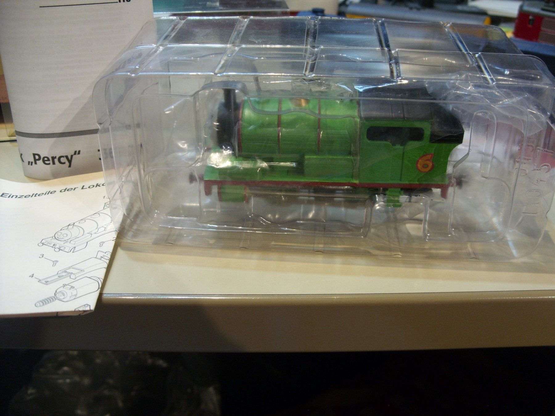 Märklin Modellini di ferrovie: Märklin H0  Percy WS digital plus 2 Wagen – Usato da Untersiggenthal venduto da Gumel50 4