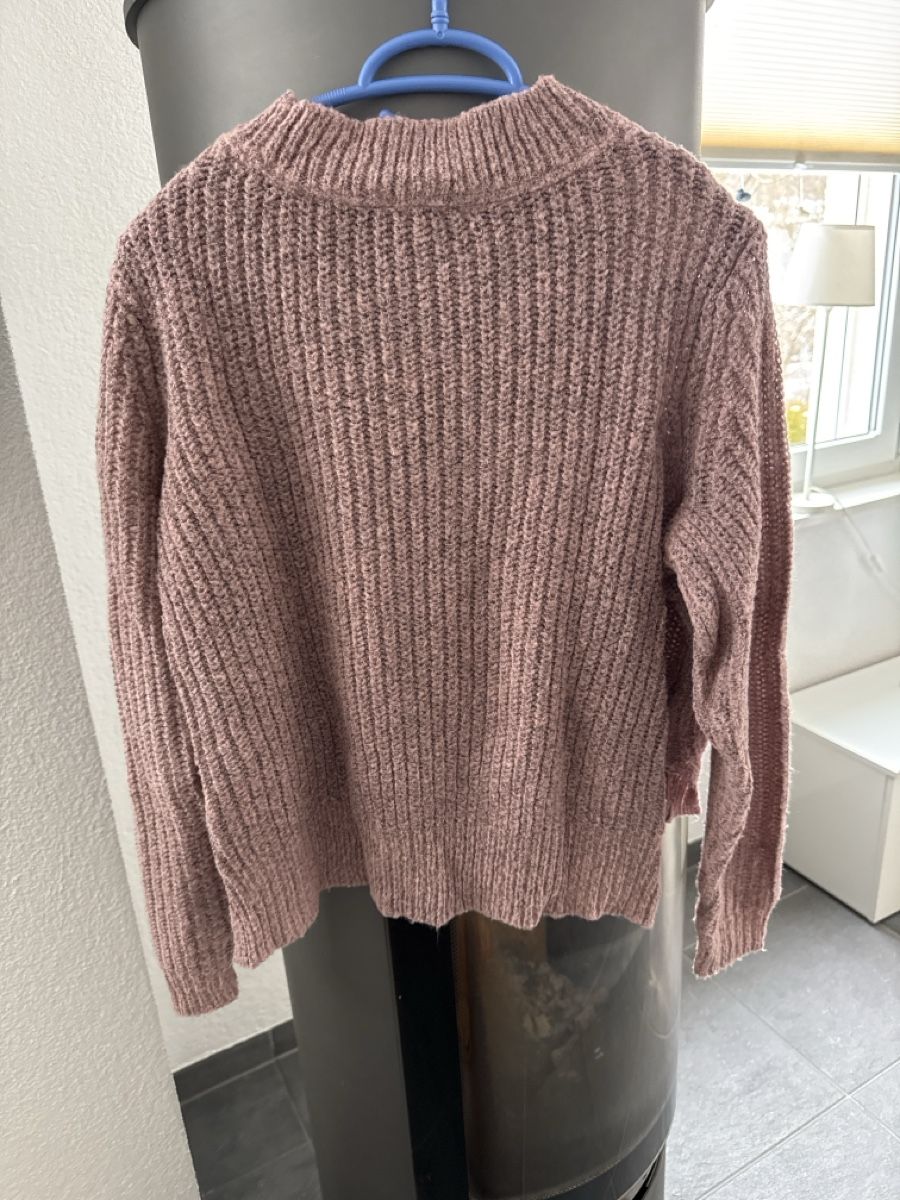 Pullover & Sweatshirts: Warmer Strickpullover in Altrosa, Grösse M - Herbstbereit! – Gebraucht aus Niederscherli von Doene0 3