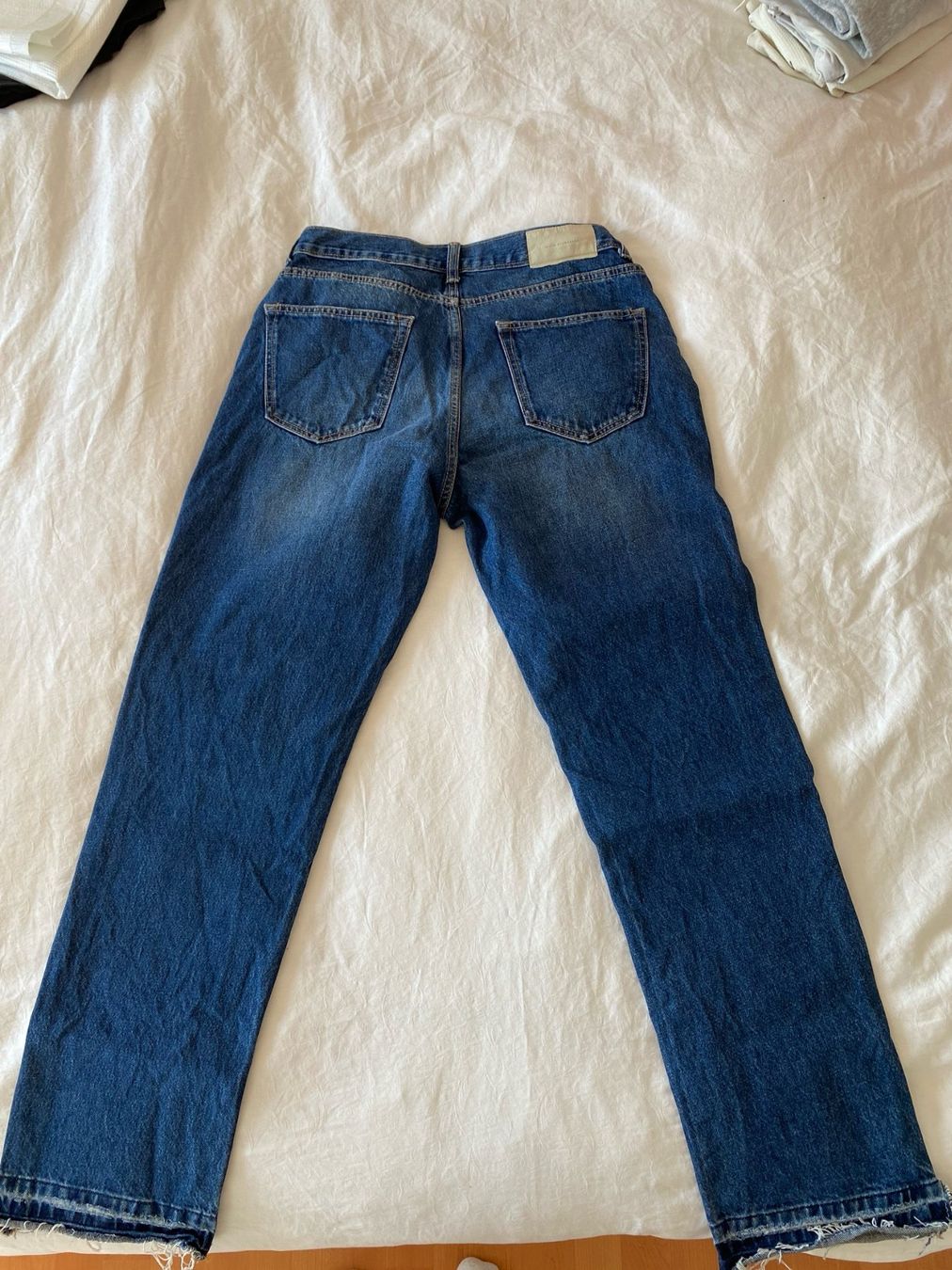 Zara Jeans: Jeans bleu zara modifé y2k – Usato da St-Blaise venduto da Windy2 4
