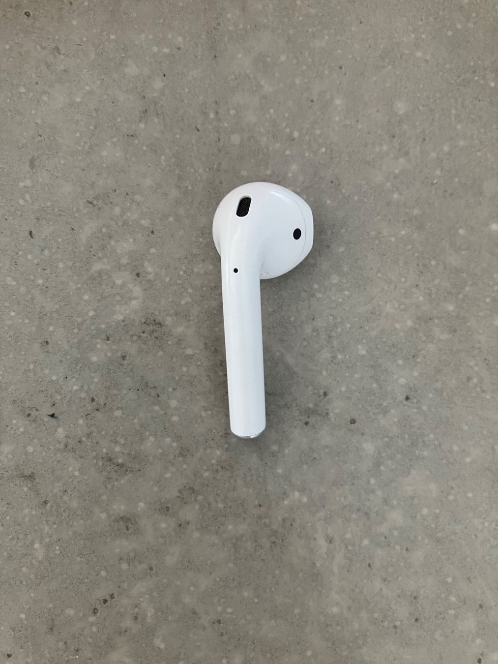 Apple Cuffie: AirPod 2 Rechts – Usato da Lausanne venduto da mr.v 2