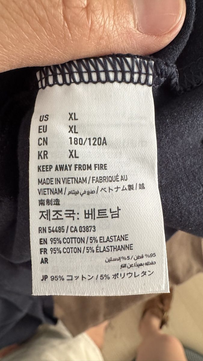 American Eagle T-shirt: American Eagle T-Shirt XL Navy – Nuovo e nell'imballaggio originale da Corsier GE venduto da Arca_ReLife 4