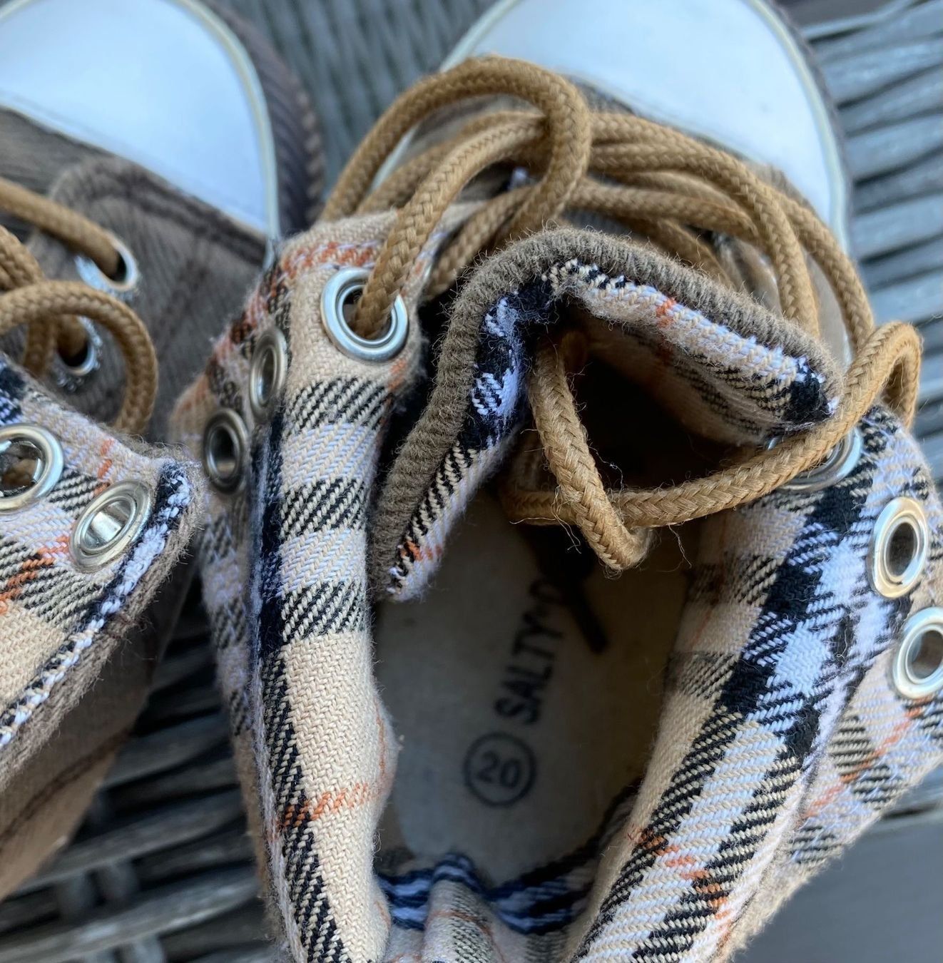 Scarpe per ragazzi: Baby Schuhe GR 20 – Usato da Langnau am Albis venduto da Judithsebi 4