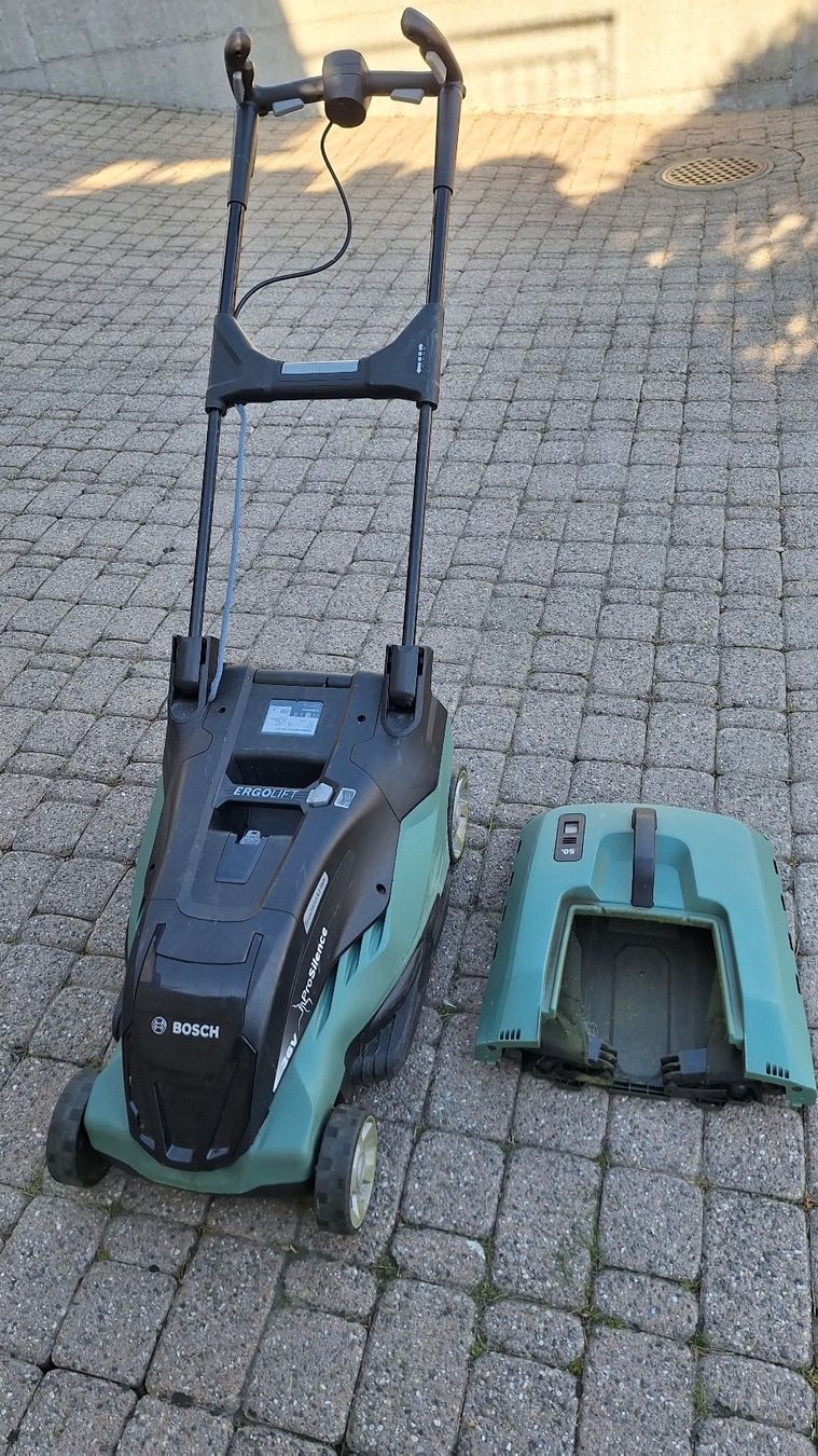 Bosch Tagliaerba: Rasenmäher Bosch AdvancedRotak 36-660 ProSilence – Usato da Selzach venduto da Witischnufeli_9419