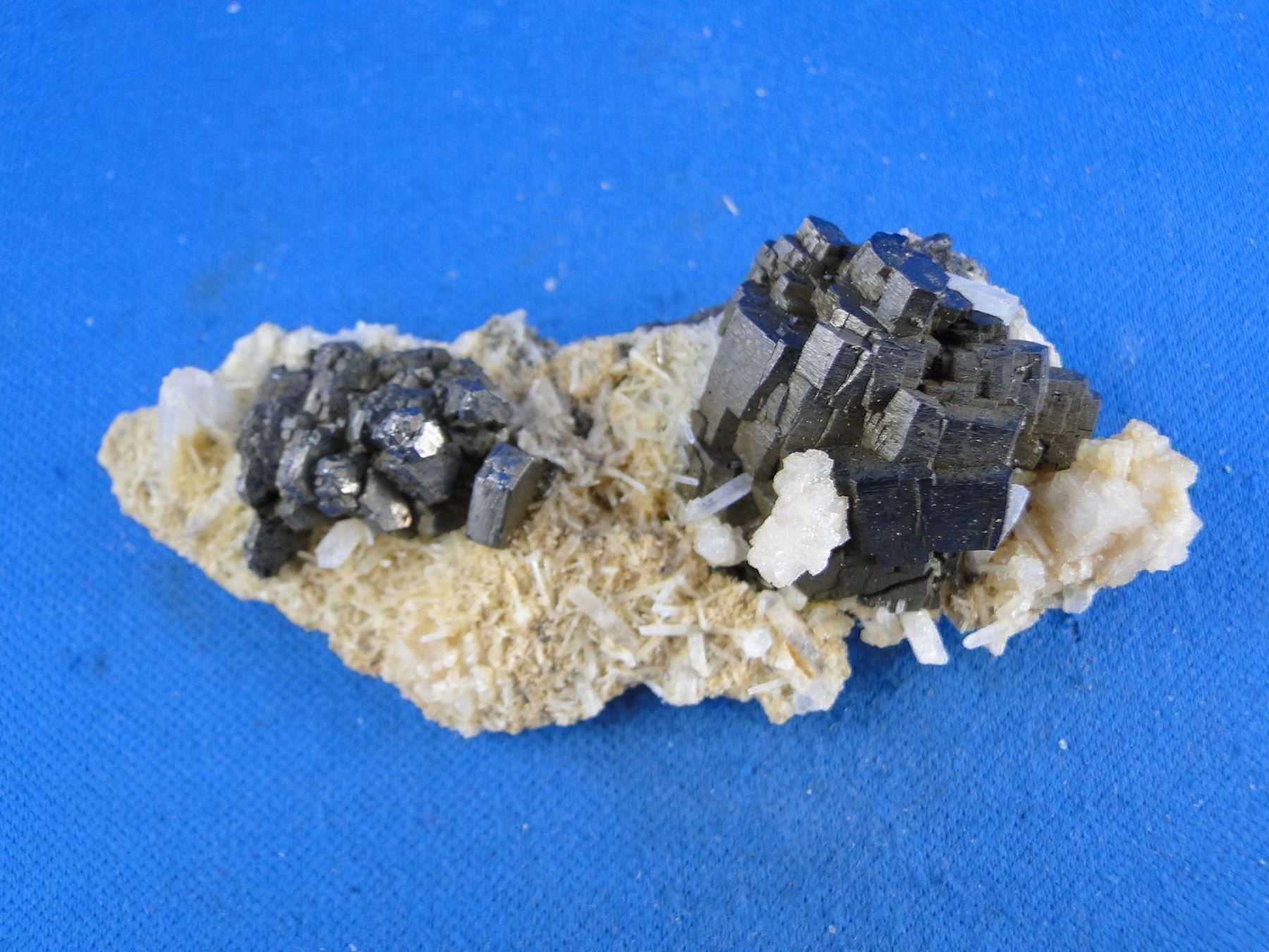 Mineralien & Heilsteine: Pyrrhotit mit Quartz – Gebraucht aus Schinznach Bad von Demerald 9