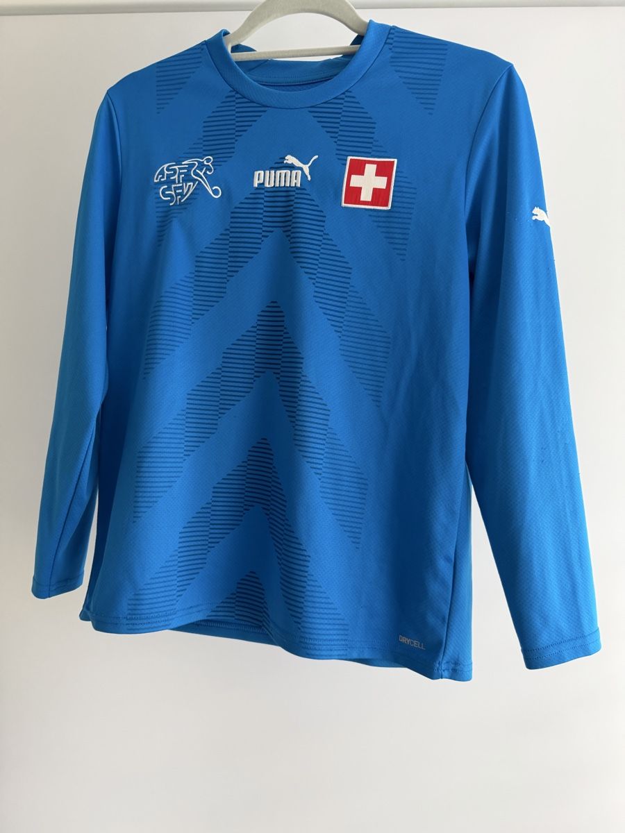 Puma Trainer, Turnhosen & -trikots: Schweiz 2022 GK Puma Kinder  – Gebraucht aus Meggen von Patti_