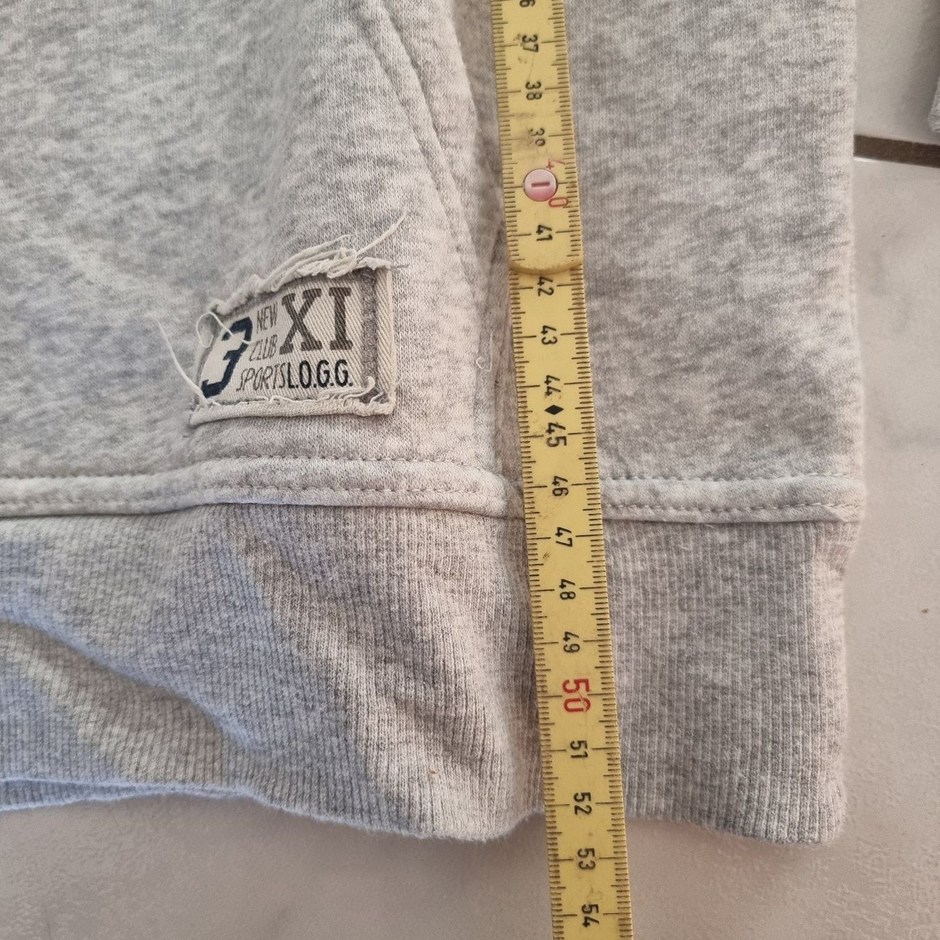 H&M Pullover & Sweatshirts: Warmer Kinder Hoodie, Gr. 134/140 – Gebraucht aus Arth von Africa44 1