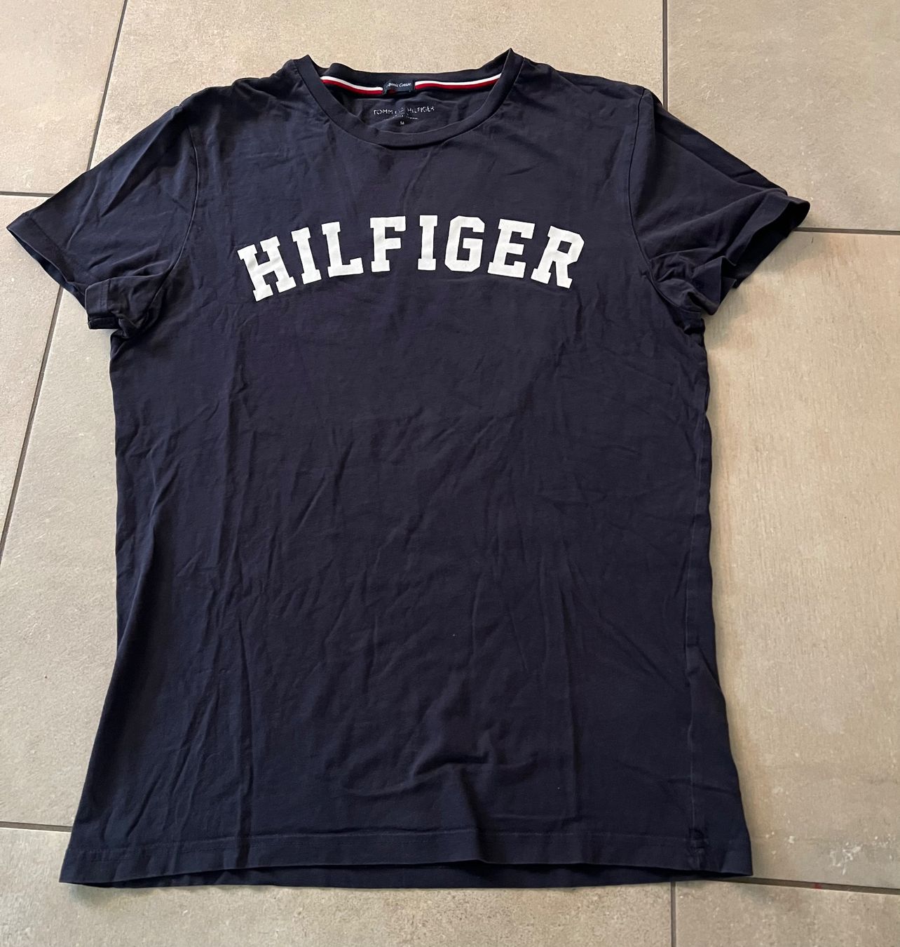 Lotti di vestiti: Tommy Hilfiger Set Gr. M – Usato da Münchenbuchsee venduto da dani1113 1